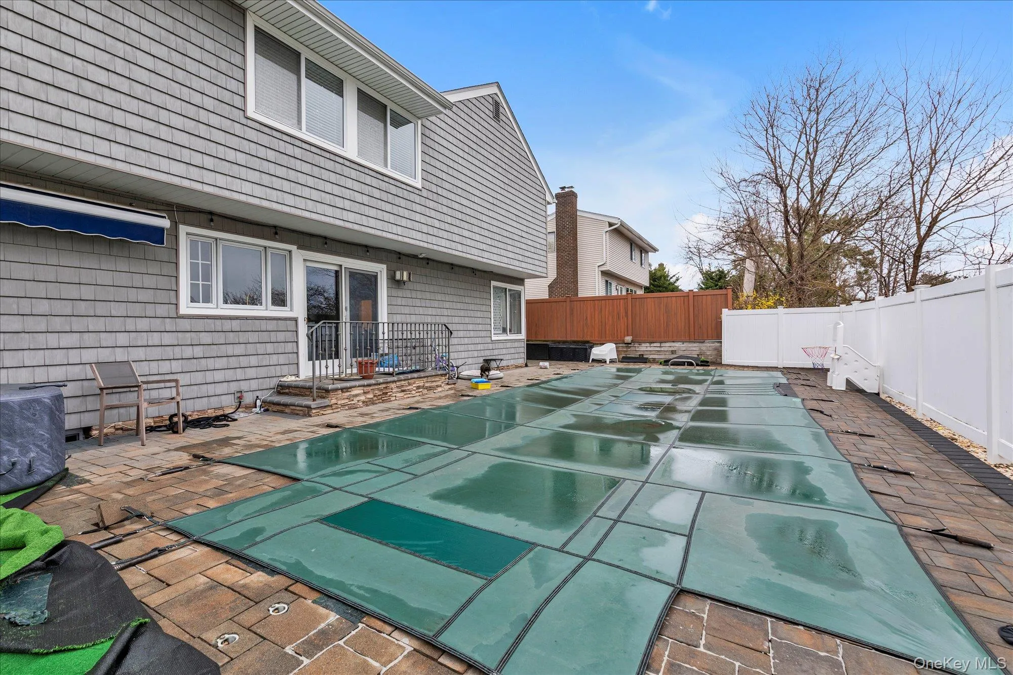 8 Branding Iron Lane, Glen Cove, NY, 4 Bedrooms Bedrooms, 7 Rooms Rooms,2 BathroomsBathrooms,Residential Lease,For Rent,Branding Iron,0,979997 8 Branding Iron Lane, Glen Cove, NY, 4 Bedrooms Bedrooms, 7 Rooms Rooms,2 BathroomsBathrooms,Residential Lease,For Rent,Branding Iron,0,979997