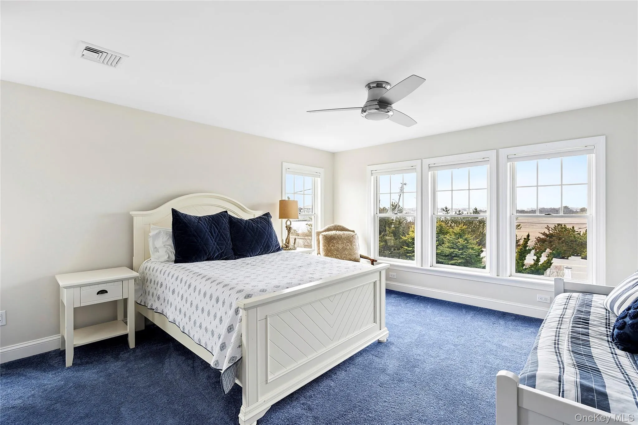 Second Floor En-suite Bedroom #6 Second Floor En-suite Bedroom #6