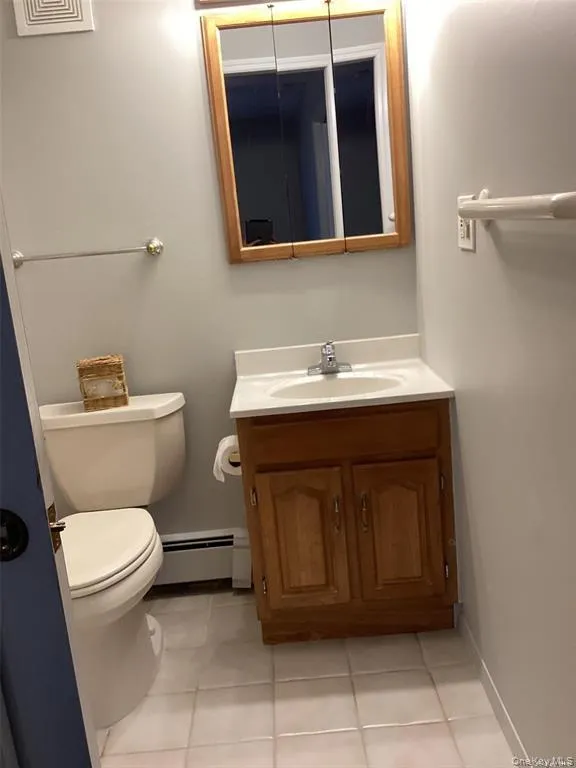 5 Evelyn Road, Brookhaven, NY, 1 Bedroom Bedrooms, 3 Rooms Rooms,1 BathroomBathrooms,Residential Lease,For Rent,Evelyn,0,980001 5 Evelyn Road, Brookhaven, NY, 1 Bedroom Bedrooms, 3 Rooms Rooms,1 BathroomBathrooms,Residential Lease,For Rent,Evelyn,0,980001