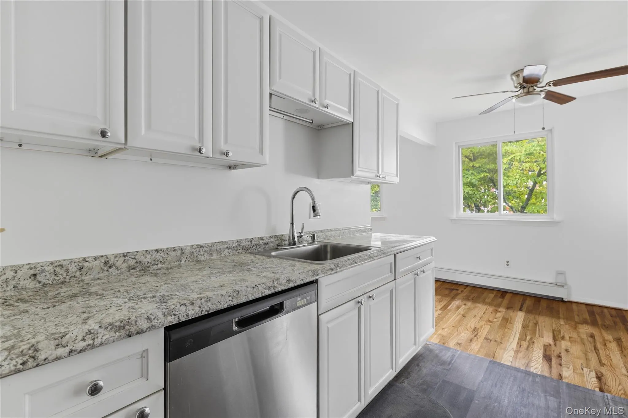2 Woods End Circle, Peekskill, NY, 2 Bedrooms Bedrooms, 4 Rooms Rooms,1 BathroomBathrooms,Residential,For Rent,Woods End,0,980007 2 Woods End Circle, Peekskill, NY, 2 Bedrooms Bedrooms, 4 Rooms Rooms,1 BathroomBathrooms,Residential,For Rent,Woods End,0,980007