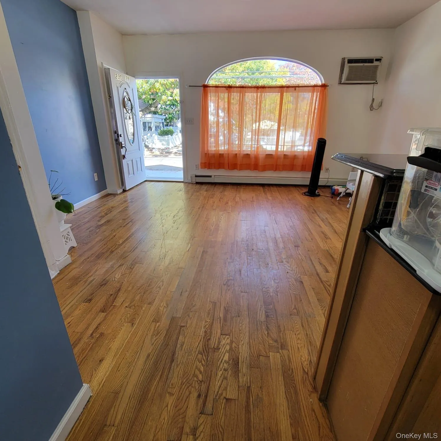 23038 144th Avenue, New York, NY, 3 Bedrooms Bedrooms, 6 Rooms Rooms,1 BathroomBathrooms,Residential Lease,For Rent,144th,0,980020 23038 144th Avenue, New York, NY, 3 Bedrooms Bedrooms, 6 Rooms Rooms,1 BathroomBathrooms,Residential Lease,For Rent,144th,0,980020