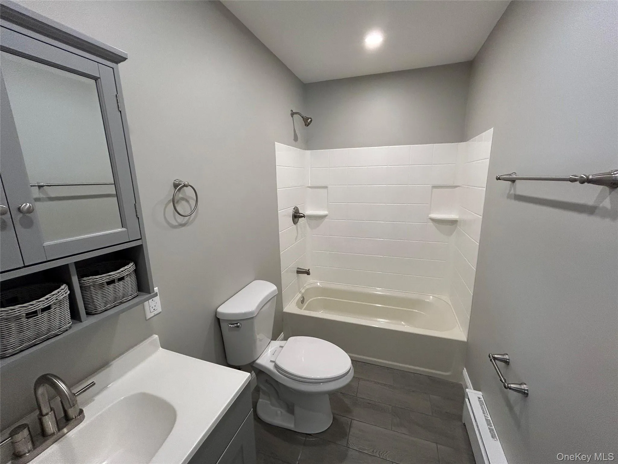 135 Gale Road, Bethel, NY, 3 Bedrooms Bedrooms, 4 Rooms Rooms,1 BathroomBathrooms,Residential Lease,For Rent,Gale,0,980027 135 Gale Road, Bethel, NY, 3 Bedrooms Bedrooms, 4 Rooms Rooms,1 BathroomBathrooms,Residential Lease,For Rent,Gale,0,980027