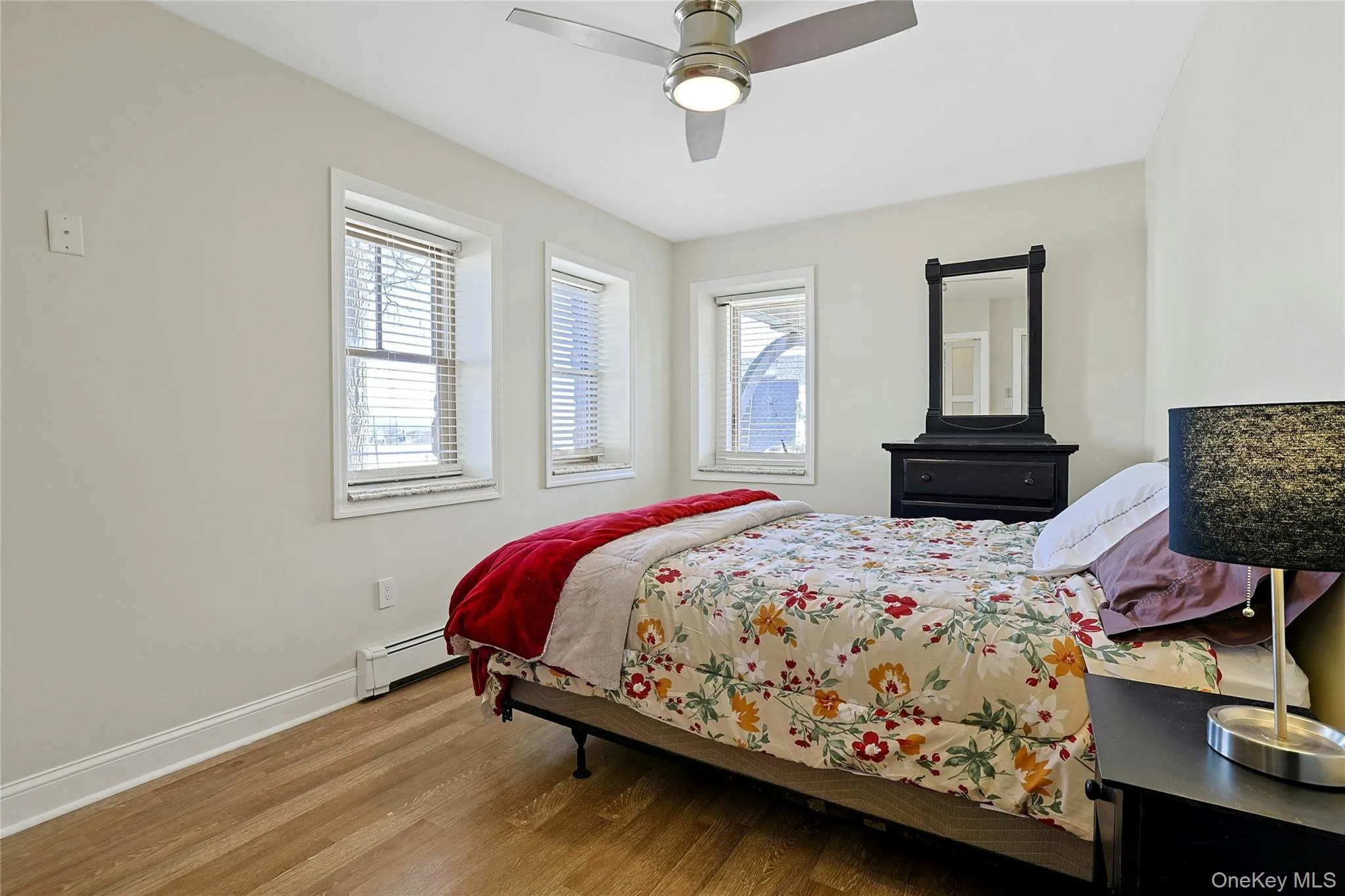 19 Catherine Street, Orangetown, NY, 7 Bedrooms Bedrooms, 20 Rooms Rooms,5 BathroomsBathrooms,Residential,For Rent,Catherine,0,980055 19 Catherine Street, Orangetown, NY, 7 Bedrooms Bedrooms, 20 Rooms Rooms,5 BathroomsBathrooms,Residential,For Rent,Catherine,0,980055