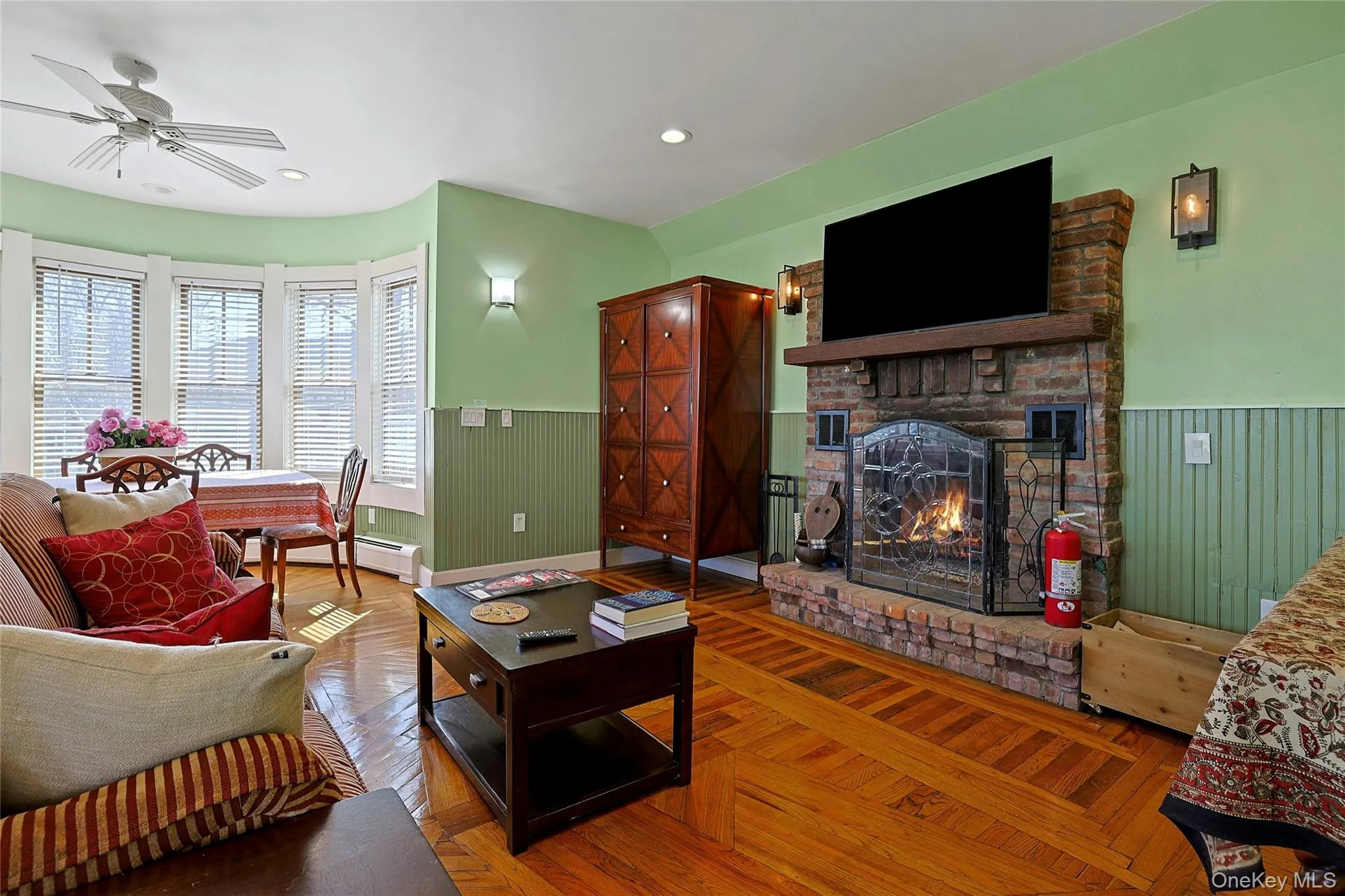 19 Catherine Street, Orangetown, NY, 7 Bedrooms Bedrooms, 20 Rooms Rooms,5 BathroomsBathrooms,Residential,For Rent,Catherine,0,980055 19 Catherine Street, Orangetown, NY, 7 Bedrooms Bedrooms, 20 Rooms Rooms,5 BathroomsBathrooms,Residential,For Rent,Catherine,0,980055