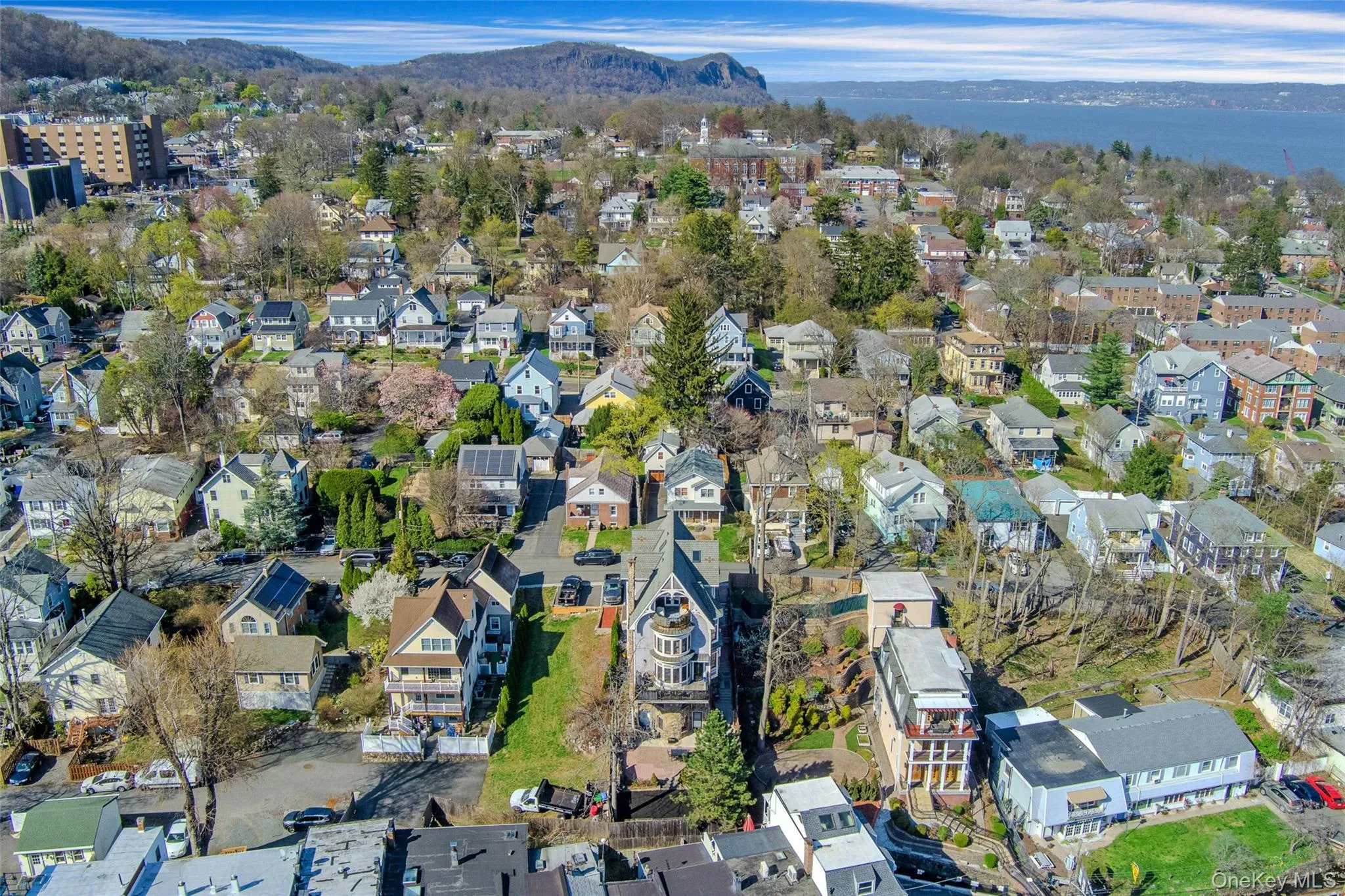 19 Catherine Street, Orangetown, NY, 7 Bedrooms Bedrooms, 20 Rooms Rooms,5 BathroomsBathrooms,Residential,For Rent,Catherine,0,980055 19 Catherine Street, Orangetown, NY, 7 Bedrooms Bedrooms, 20 Rooms Rooms,5 BathroomsBathrooms,Residential,For Rent,Catherine,0,980055