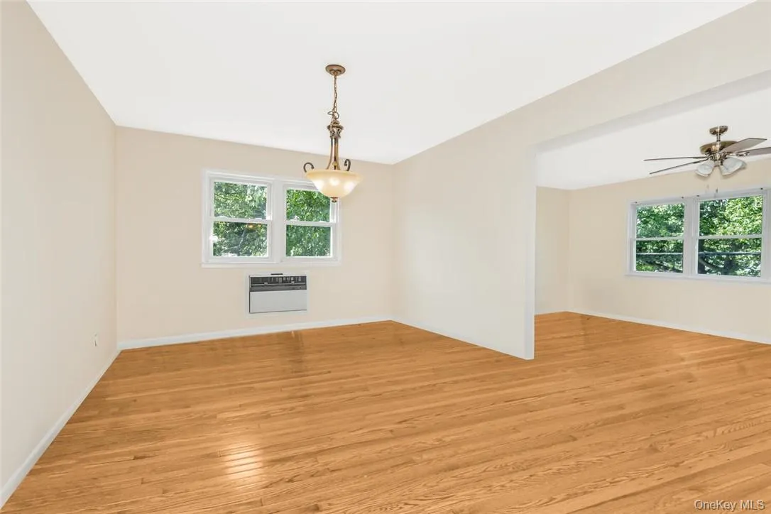 433 Palmer Road, Yonkers, NY, 3 Bedrooms Bedrooms, 6 Rooms Rooms,1 BathroomBathrooms,Residential Lease,For Rent,Palmer,0,980057 433 Palmer Road, Yonkers, NY, 3 Bedrooms Bedrooms, 6 Rooms Rooms,1 BathroomBathrooms,Residential Lease,For Rent,Palmer,0,980057