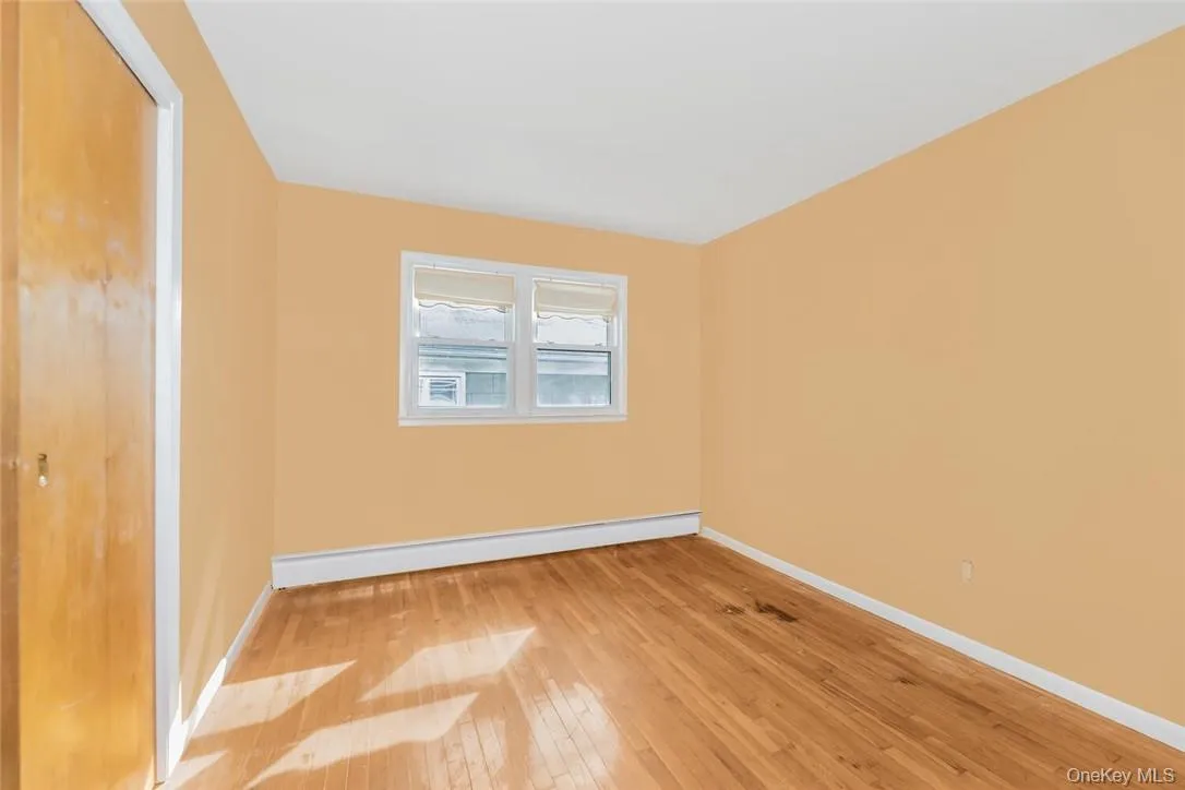 433 Palmer Road, Yonkers, NY, 3 Bedrooms Bedrooms, 6 Rooms Rooms,1 BathroomBathrooms,Residential Lease,For Rent,Palmer,0,980057 433 Palmer Road, Yonkers, NY, 3 Bedrooms Bedrooms, 6 Rooms Rooms,1 BathroomBathrooms,Residential Lease,For Rent,Palmer,0,980057