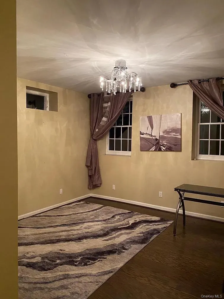 Lower Level bedroom Lower Level bedroom