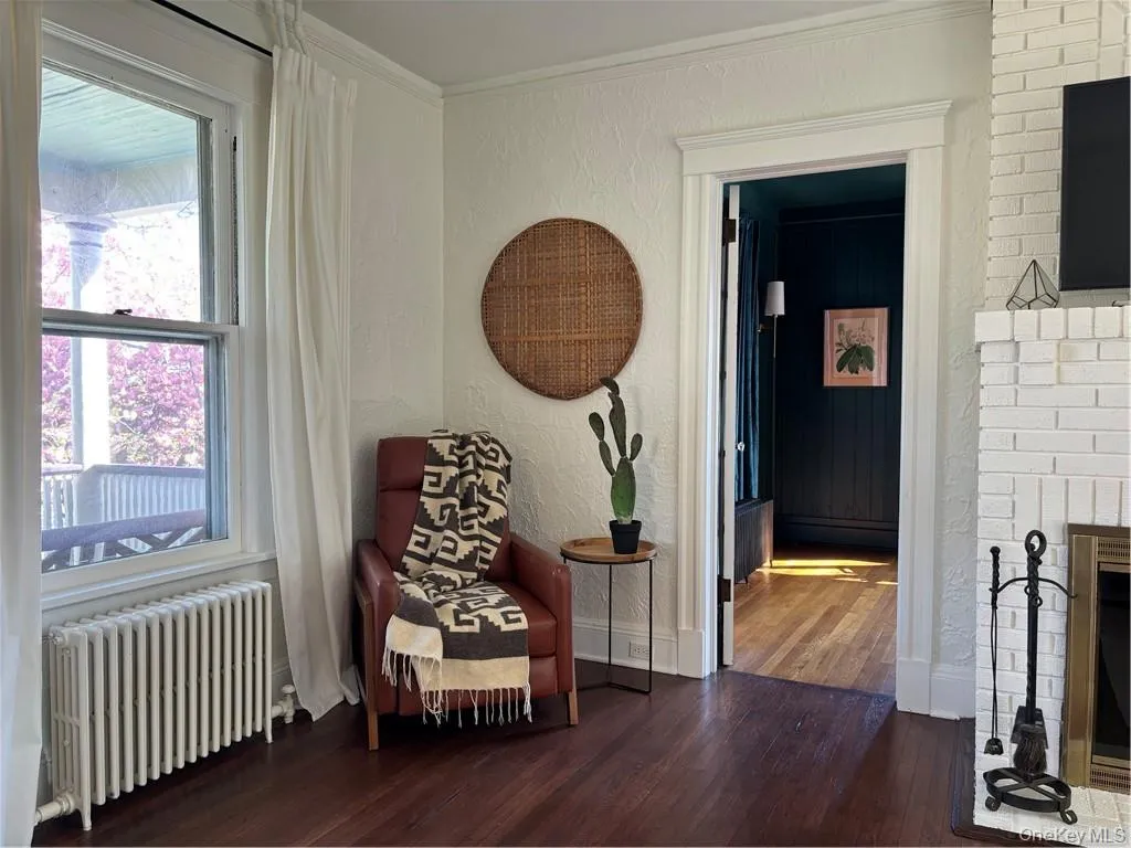 194 Midland Avenue, Orangetown, NY, 3 Bedrooms Bedrooms, 7 Rooms Rooms,1 BathroomBathrooms,Residential Lease,For Rent,Midland,0,980072 194 Midland Avenue, Orangetown, NY, 3 Bedrooms Bedrooms, 7 Rooms Rooms,1 BathroomBathrooms,Residential Lease,For Rent,Midland,0,980072