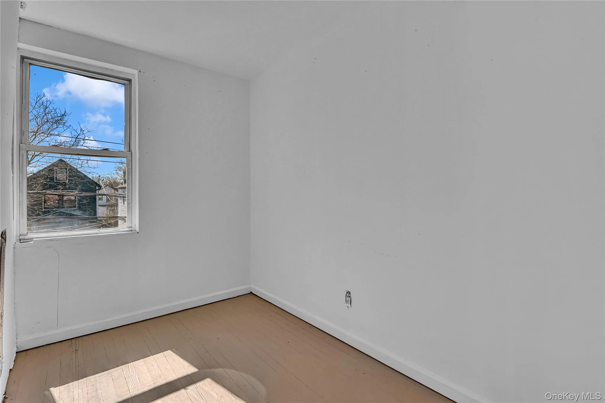 150-81 116th Road, New York, NY, 3 Bedrooms Bedrooms, 6 Rooms Rooms,2 BathroomsBathrooms,Residential,For Rent,116th,0,980073 150-81 116th Road, New York, NY, 3 Bedrooms Bedrooms, 6 Rooms Rooms,2 BathroomsBathrooms,Residential,For Rent,116th,0,980073