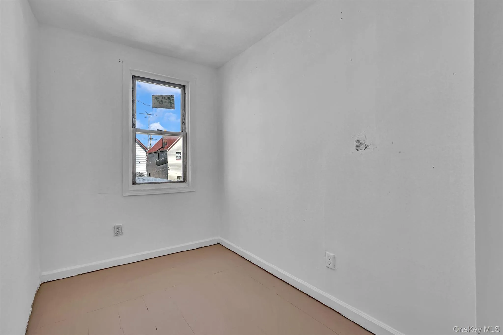 150-81 116th Road, New York, NY, 3 Bedrooms Bedrooms, 6 Rooms Rooms,2 BathroomsBathrooms,Residential,For Rent,116th,0,980073 150-81 116th Road, New York, NY, 3 Bedrooms Bedrooms, 6 Rooms Rooms,2 BathroomsBathrooms,Residential,For Rent,116th,0,980073