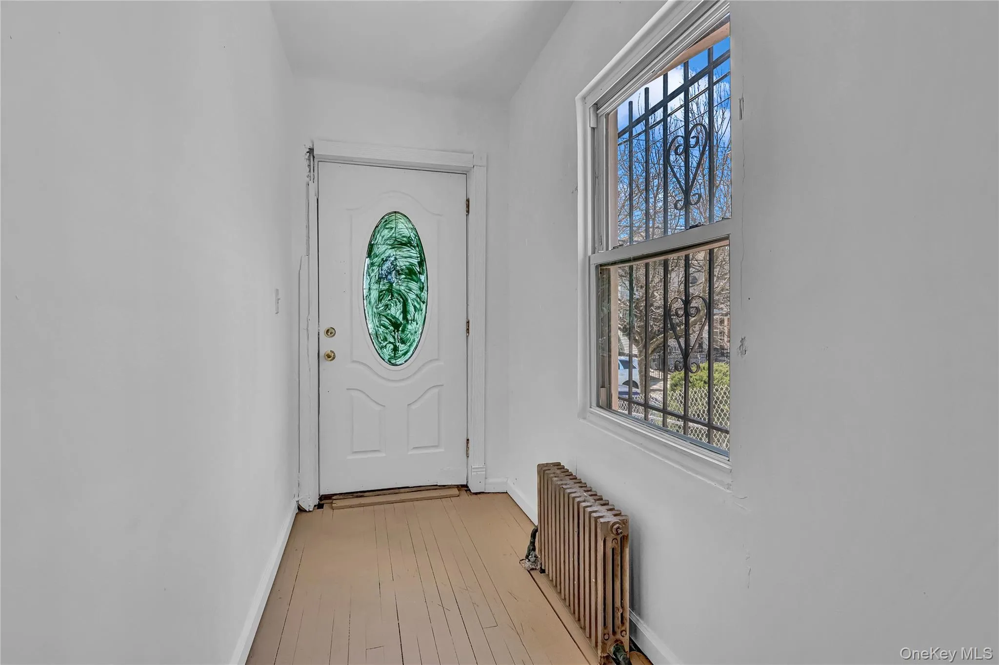 150-81 116th Road, New York, NY, 3 Bedrooms Bedrooms, 6 Rooms Rooms,2 BathroomsBathrooms,Residential,For Rent,116th,0,980073 150-81 116th Road, New York, NY, 3 Bedrooms Bedrooms, 6 Rooms Rooms,2 BathroomsBathrooms,Residential,For Rent,116th,0,980073