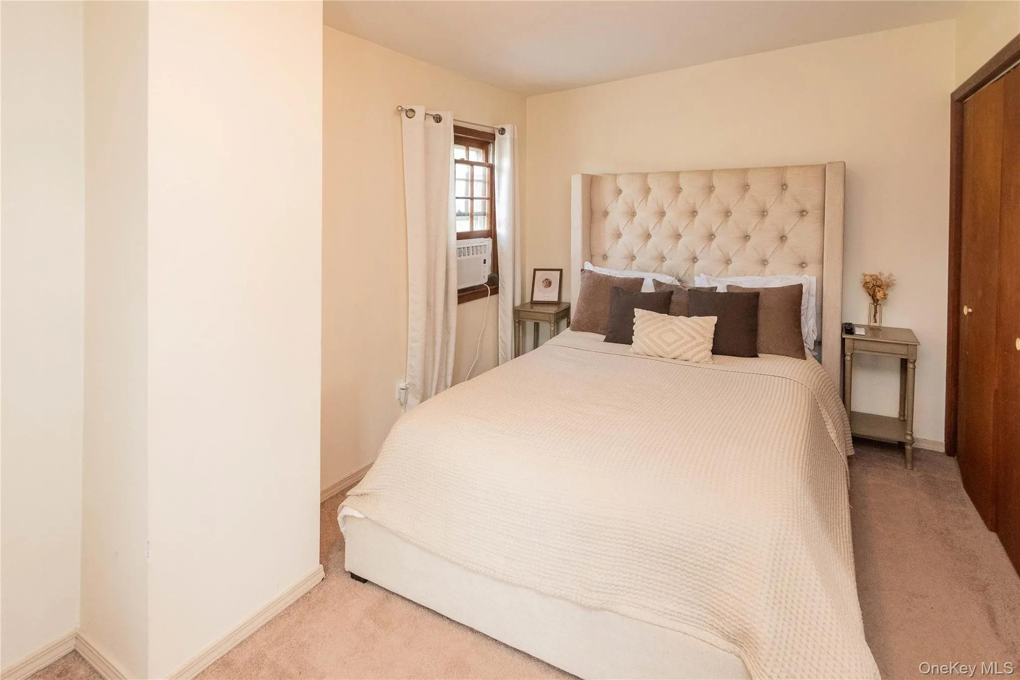 102 Ward Street, Montgomery, NY, 2 Bedrooms Bedrooms, 5 Rooms Rooms,1 BathroomBathrooms,Residential Lease,For Rent,Ward,0,980077 102 Ward Street, Montgomery, NY, 2 Bedrooms Bedrooms, 5 Rooms Rooms,1 BathroomBathrooms,Residential Lease,For Rent,Ward,0,980077