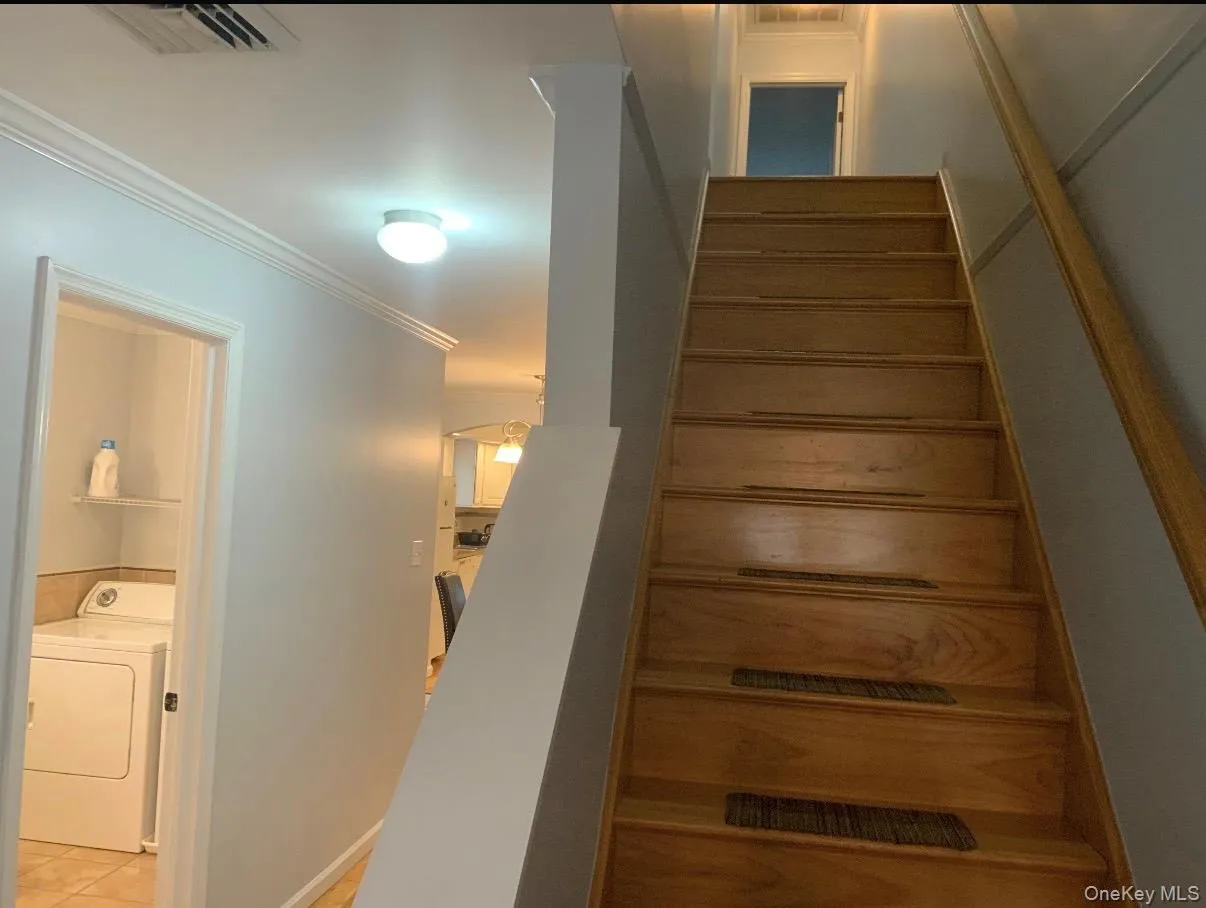 second floor stairs second floor stairs