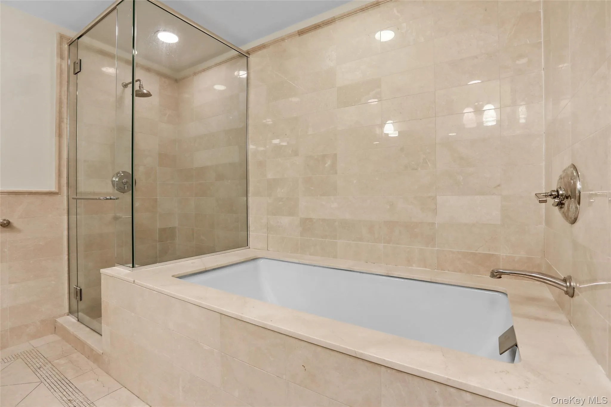 10 City Place, White Plains, NY, 2 Bedrooms Bedrooms, 7 Rooms Rooms,2 BathroomsBathrooms,Residential Lease,For Rent,City,0,980107 10 City Place, White Plains, NY, 2 Bedrooms Bedrooms, 7 Rooms Rooms,2 BathroomsBathrooms,Residential Lease,For Rent,City,0,980107