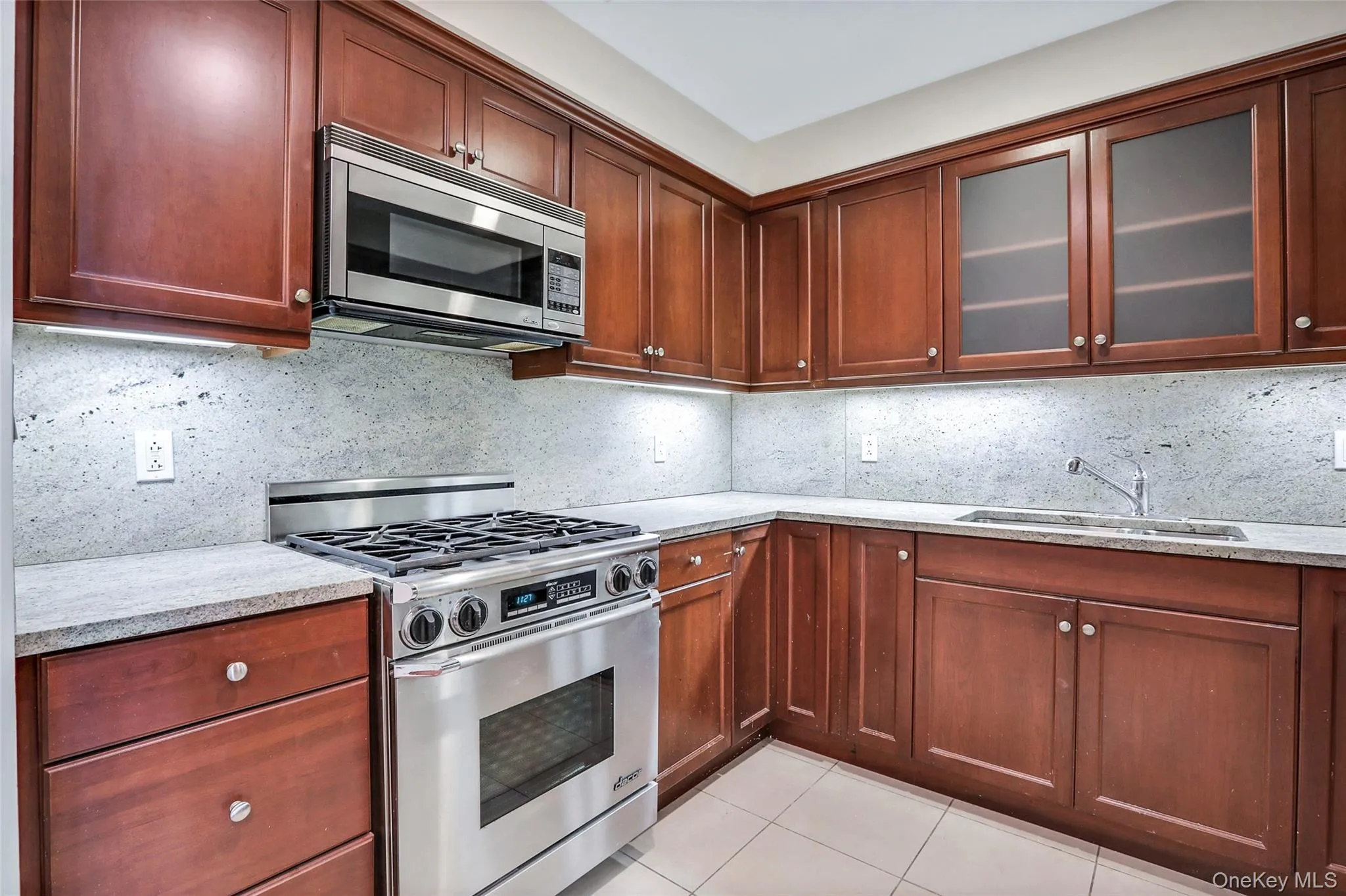 10 City Place, White Plains, NY, 2 Bedrooms Bedrooms, 7 Rooms Rooms,2 BathroomsBathrooms,Residential Lease,For Rent,City,0,980107 10 City Place, White Plains, NY, 2 Bedrooms Bedrooms, 7 Rooms Rooms,2 BathroomsBathrooms,Residential Lease,For Rent,City,0,980107