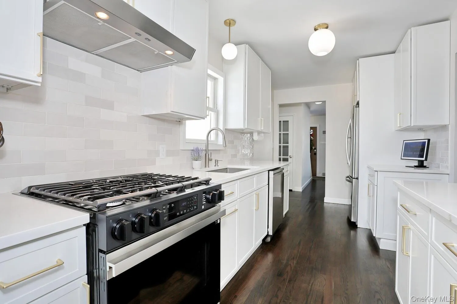 42 Main Street, Stony Point, NY, 4 Bedrooms Bedrooms, 8 Rooms Rooms,2 BathroomsBathrooms,Residential Lease,For Rent,Main,0,980113 42 Main Street, Stony Point, NY, 4 Bedrooms Bedrooms, 8 Rooms Rooms,2 BathroomsBathrooms,Residential Lease,For Rent,Main,0,980113