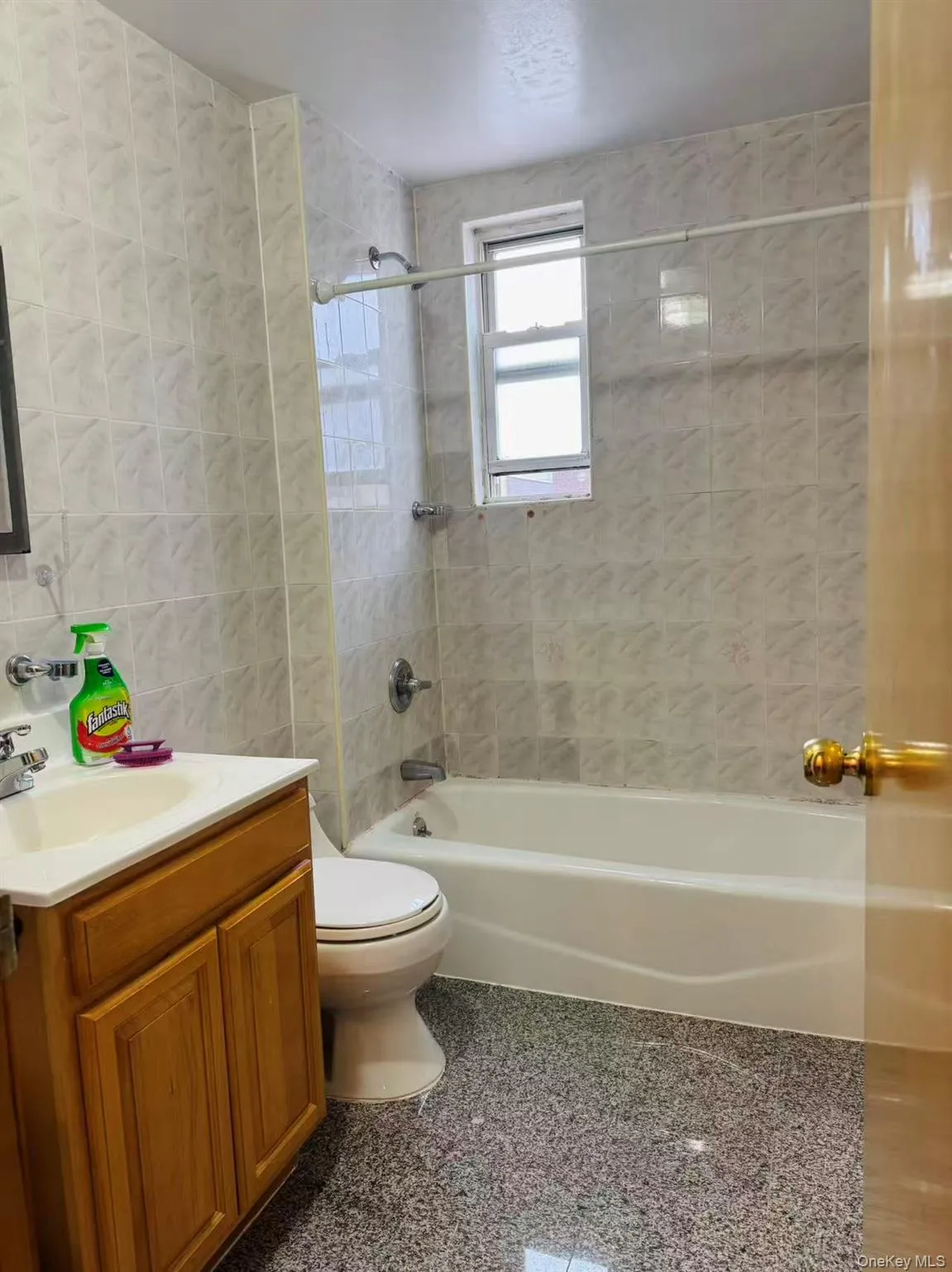 31-39 30th Street, New York, NY, 2 Bedrooms Bedrooms, 5 Rooms Rooms,1 BathroomBathrooms,Residential Lease,For Rent,30th,0,980117 31-39 30th Street, New York, NY, 2 Bedrooms Bedrooms, 5 Rooms Rooms,1 BathroomBathrooms,Residential Lease,For Rent,30th,0,980117