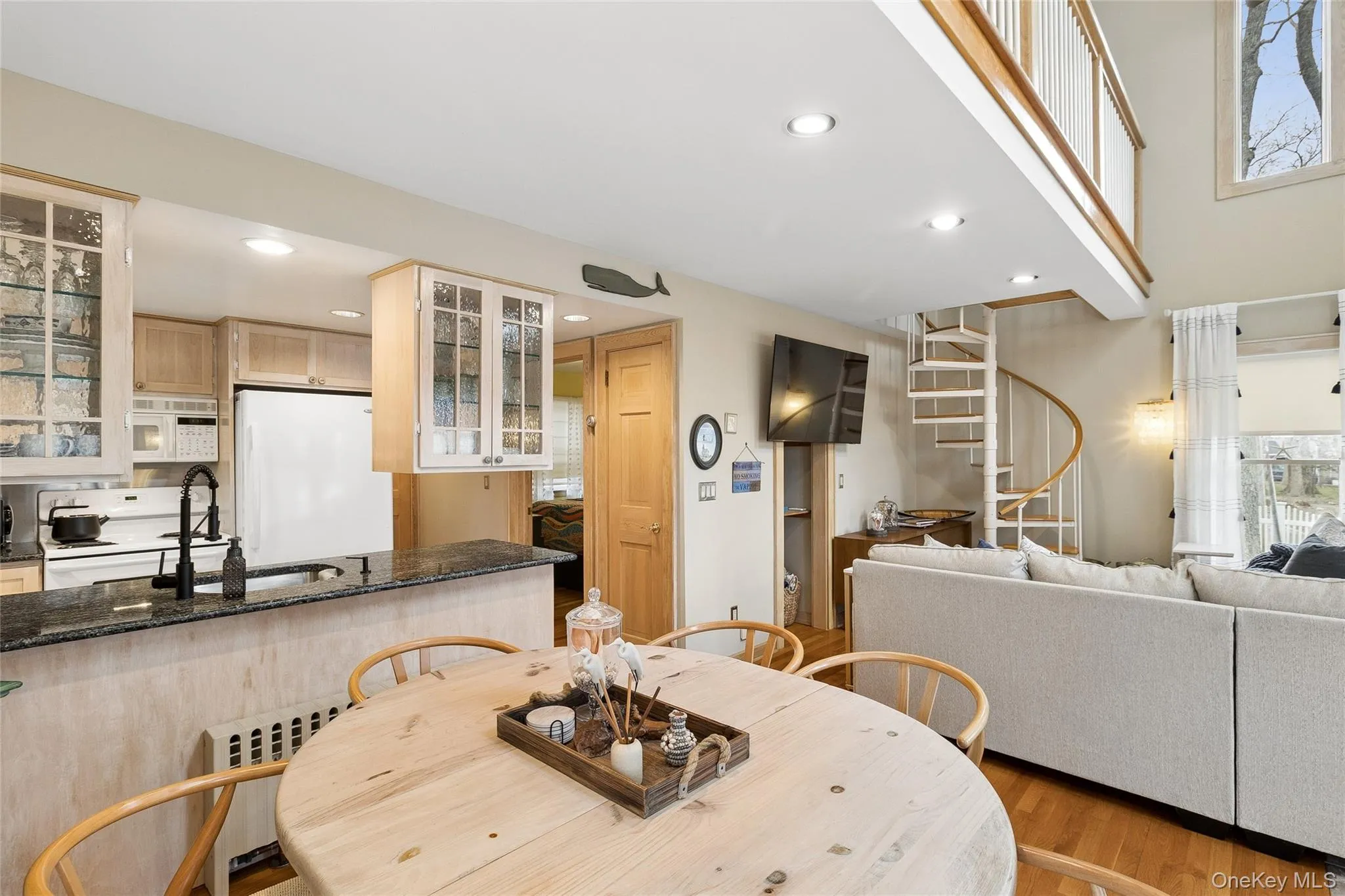 1050 Pine Avenue, Southold, NY, 3 Bedrooms Bedrooms, 7 Rooms Rooms,2 BathroomsBathrooms,Residential Lease,For Rent,Pine,0,980127 1050 Pine Avenue, Southold, NY, 3 Bedrooms Bedrooms, 7 Rooms Rooms,2 BathroomsBathrooms,Residential Lease,For Rent,Pine,0,980127