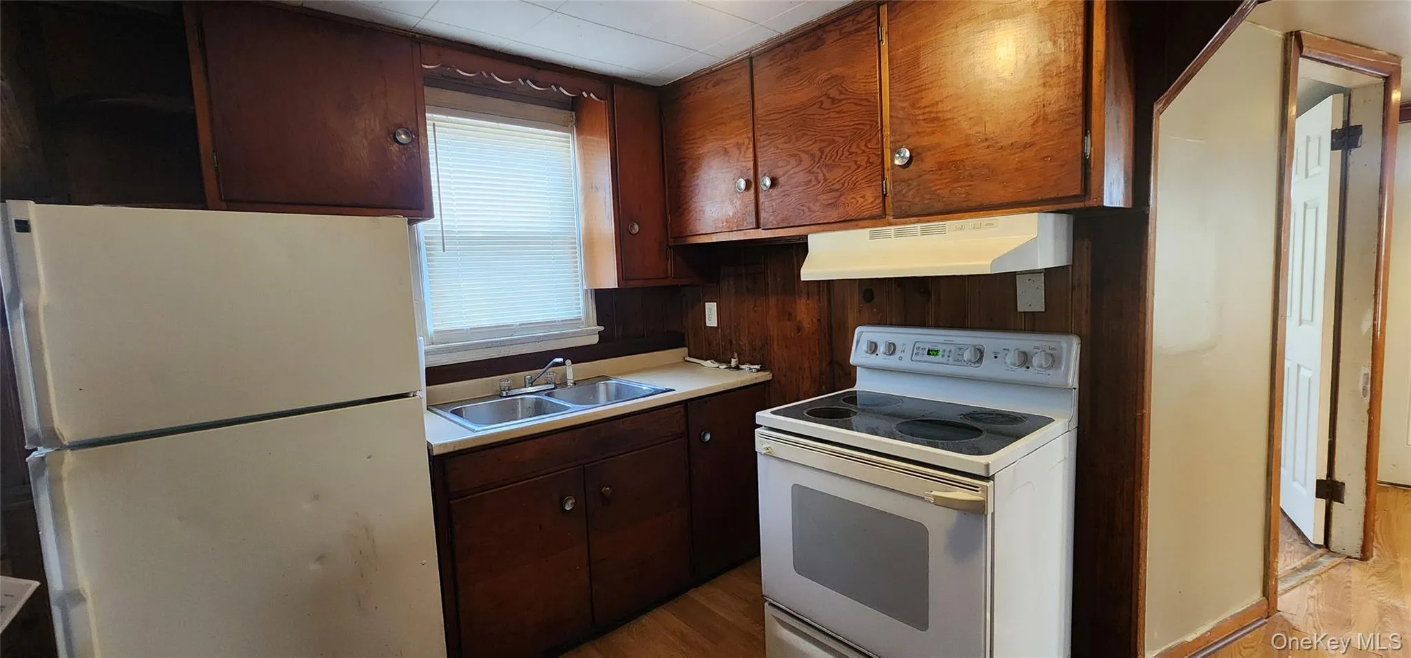51 Hackensack Road, Brookhaven, NY, 2 Bedrooms Bedrooms, 4 Rooms Rooms,1 BathroomBathrooms,Residential Sale,For Rent,Hackensack,0,980135 51 Hackensack Road, Brookhaven, NY, 2 Bedrooms Bedrooms, 4 Rooms Rooms,1 BathroomBathrooms,Residential Sale,For Rent,Hackensack,0,980135