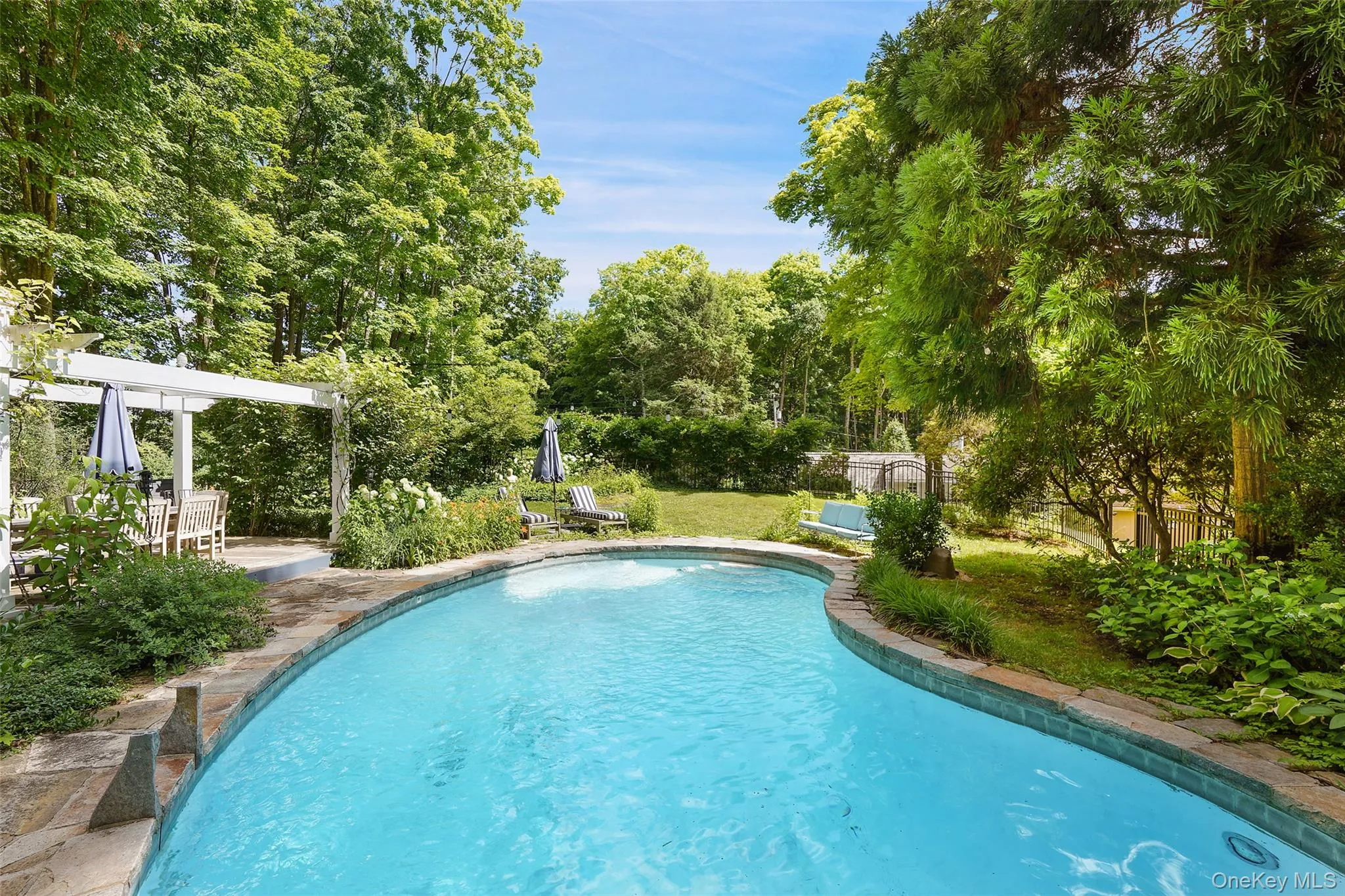 95 Croton Lake Road, Bedford, NY, 5 Bedrooms Bedrooms, 9 Rooms Rooms,3 BathroomsBathrooms,Residential,For Rent,Croton Lake,0,980144 95 Croton Lake Road, Bedford, NY, 5 Bedrooms Bedrooms, 9 Rooms Rooms,3 BathroomsBathrooms,Residential,For Rent,Croton Lake,0,980144