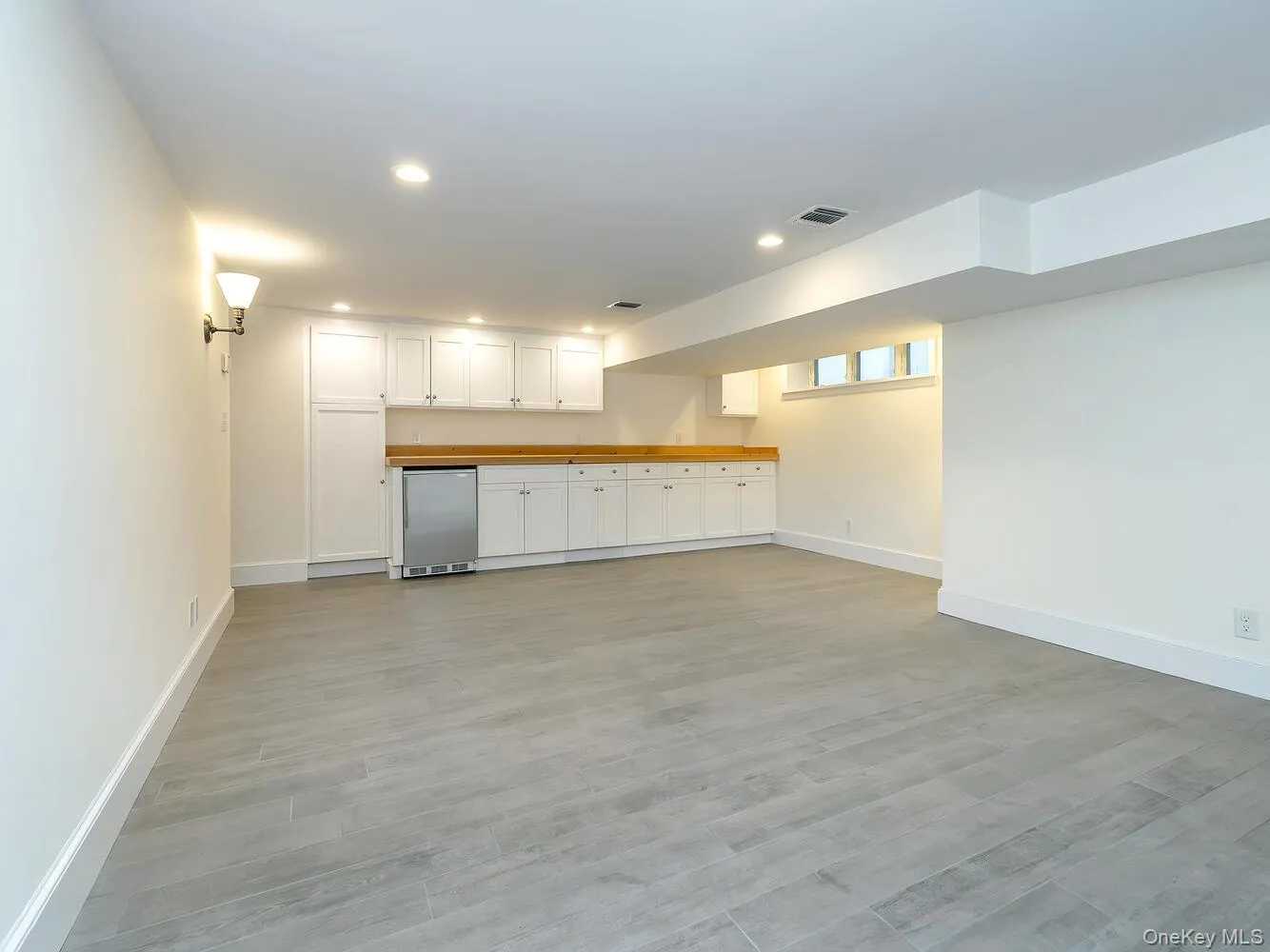 29 Birch Street, Oyster Bay, NY, 4 Bedrooms Bedrooms, 10 Rooms Rooms,4 BathroomsBathrooms,Residential Lease,For Rent,Birch,0,980148 29 Birch Street, Oyster Bay, NY, 4 Bedrooms Bedrooms, 10 Rooms Rooms,4 BathroomsBathrooms,Residential Lease,For Rent,Birch,0,980148