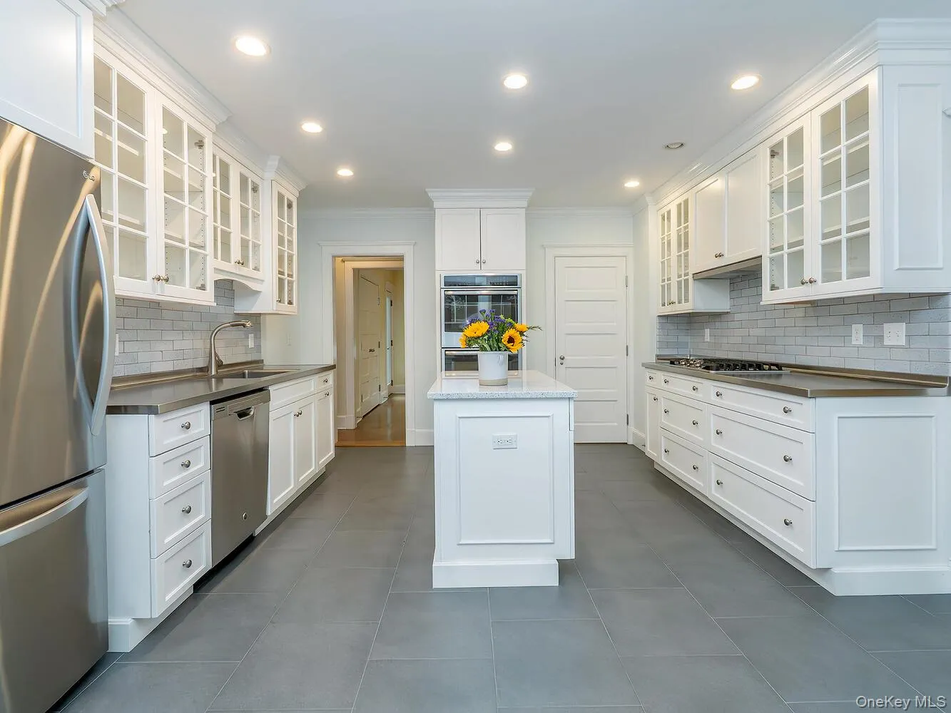 29 Birch Street, Oyster Bay, NY, 4 Bedrooms Bedrooms, 10 Rooms Rooms,4 BathroomsBathrooms,Residential Lease,For Rent,Birch,0,980148 29 Birch Street, Oyster Bay, NY, 4 Bedrooms Bedrooms, 10 Rooms Rooms,4 BathroomsBathrooms,Residential Lease,For Rent,Birch,0,980148