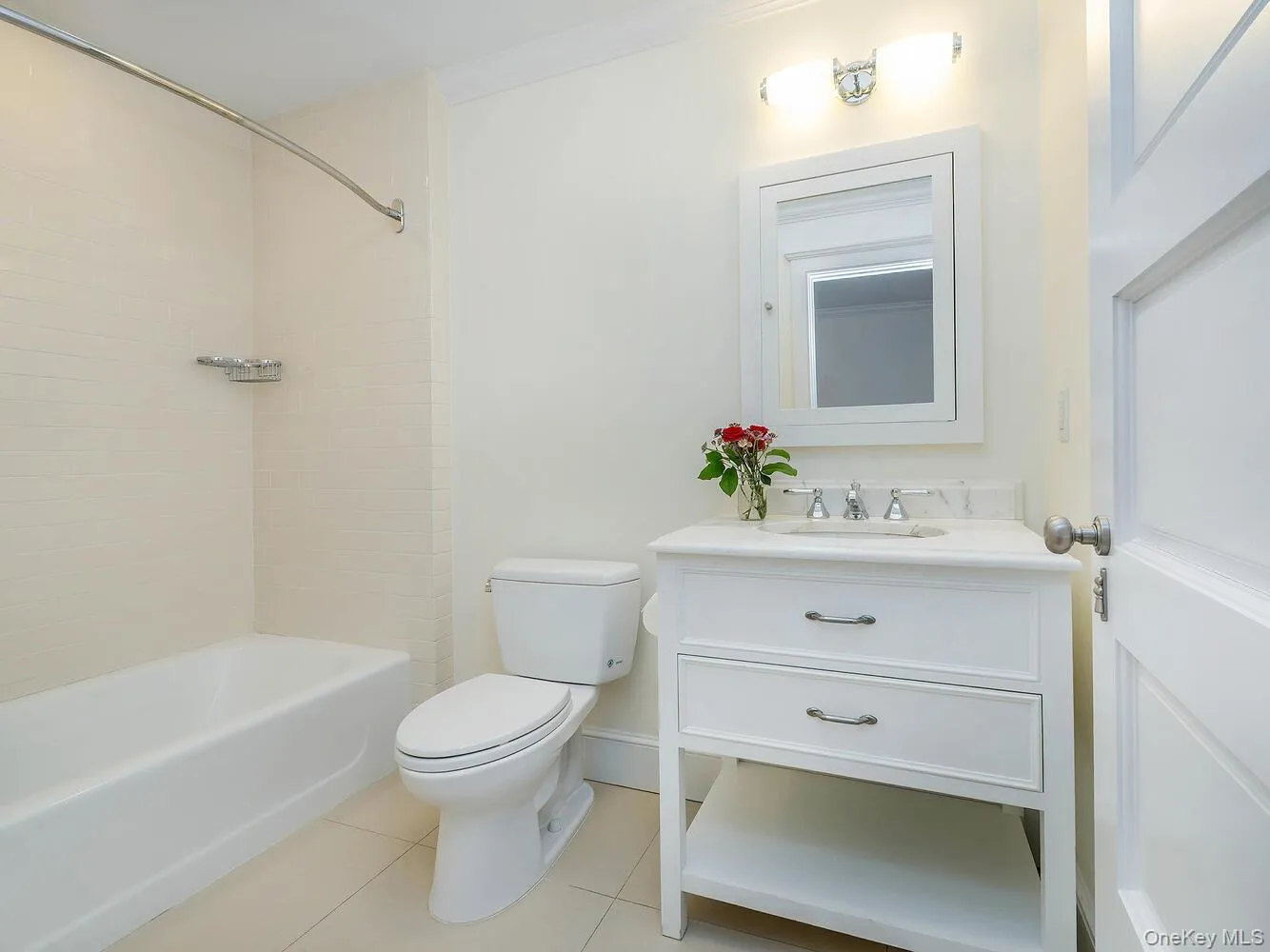 29 Birch Street, Oyster Bay, NY, 4 Bedrooms Bedrooms, 10 Rooms Rooms,4 BathroomsBathrooms,Residential Lease,For Rent,Birch,0,980148 29 Birch Street, Oyster Bay, NY, 4 Bedrooms Bedrooms, 10 Rooms Rooms,4 BathroomsBathrooms,Residential Lease,For Rent,Birch,0,980148