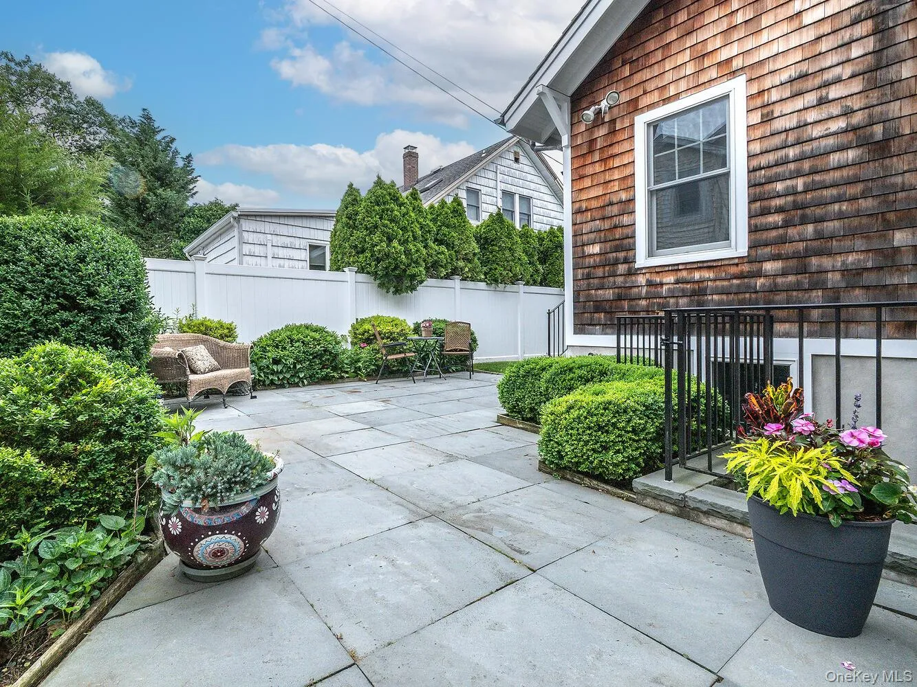 29 Birch Street, Oyster Bay, NY, 4 Bedrooms Bedrooms, 10 Rooms Rooms,4 BathroomsBathrooms,Residential Lease,For Rent,Birch,0,980148 29 Birch Street, Oyster Bay, NY, 4 Bedrooms Bedrooms, 10 Rooms Rooms,4 BathroomsBathrooms,Residential Lease,For Rent,Birch,0,980148