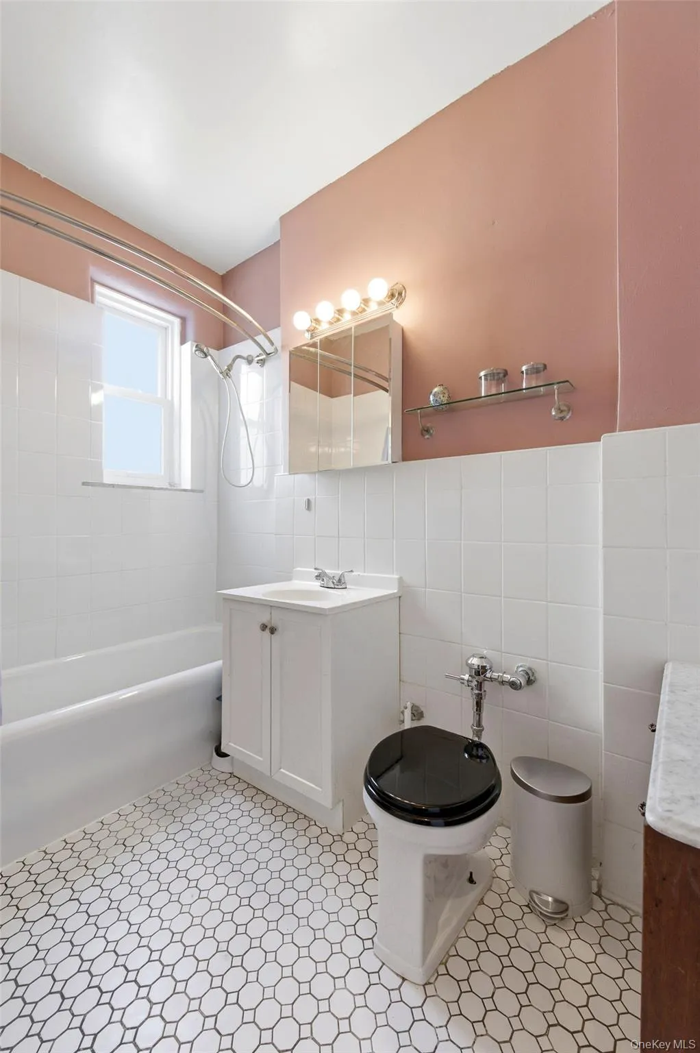 4006 7th Avenue, New York, NY, 1 Bedroom Bedrooms, 3 Rooms Rooms,1 BathroomBathrooms,Residential Lease,For Rent,7th,0,980152 4006 7th Avenue, New York, NY, 1 Bedroom Bedrooms, 3 Rooms Rooms,1 BathroomBathrooms,Residential Lease,For Rent,7th,0,980152