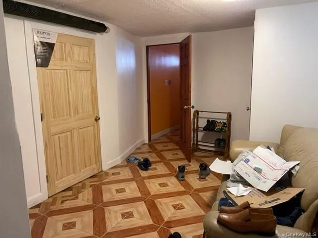 11644 Lincoln Street, New York, NY, 2 Bedrooms Bedrooms, 4 Rooms Rooms,1 BathroomBathrooms,Residential Lease,For Rent,Lincoln,0,980161 11644 Lincoln Street, New York, NY, 2 Bedrooms Bedrooms, 4 Rooms Rooms,1 BathroomBathrooms,Residential Lease,For Rent,Lincoln,0,980161