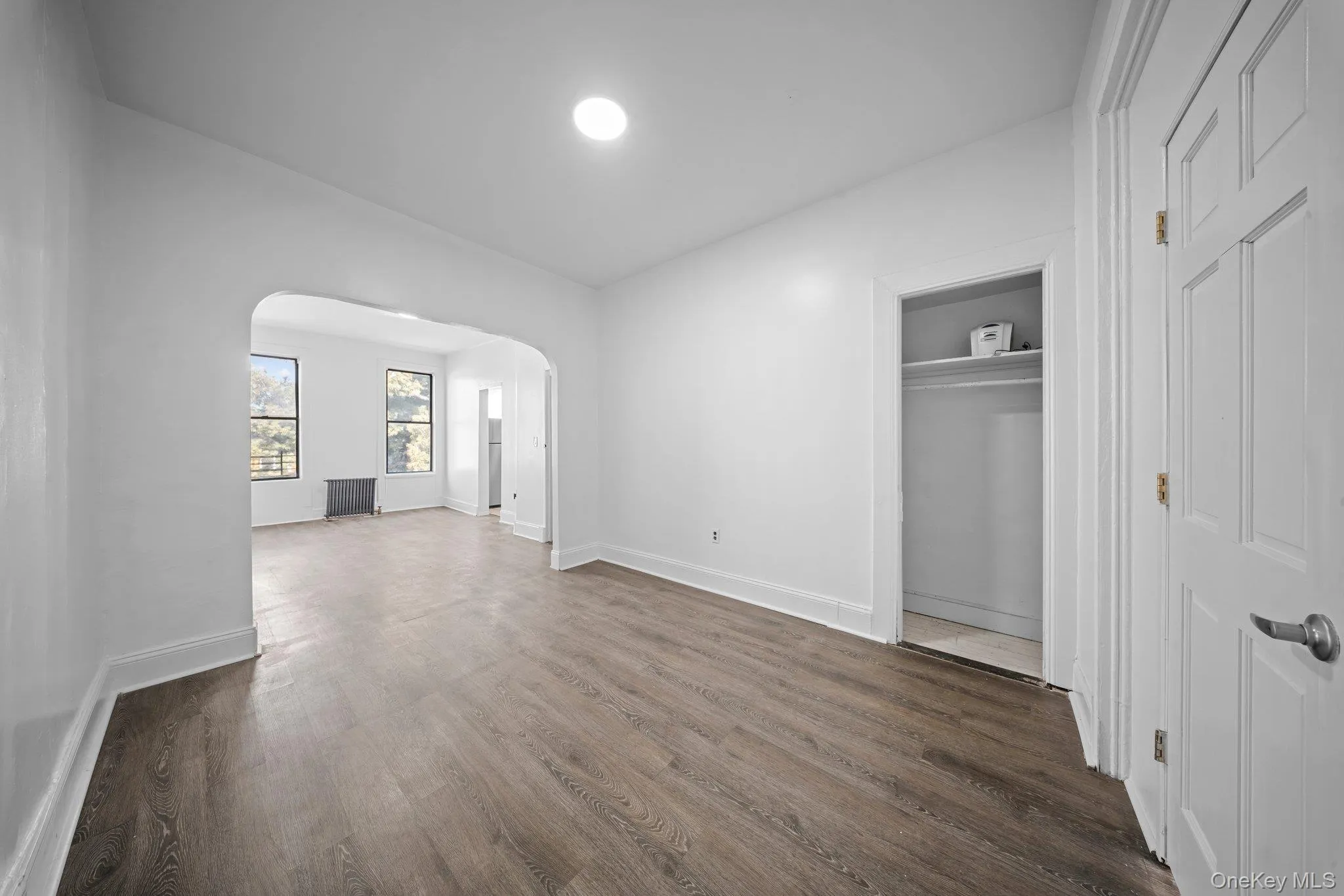 1207 Hancock Street, New York, NY, 2 Bedrooms Bedrooms, 5 Rooms Rooms,1 BathroomBathrooms,Residential Lease,For Rent,Hancock,0,980162 1207 Hancock Street, New York, NY, 2 Bedrooms Bedrooms, 5 Rooms Rooms,1 BathroomBathrooms,Residential Lease,For Rent,Hancock,0,980162