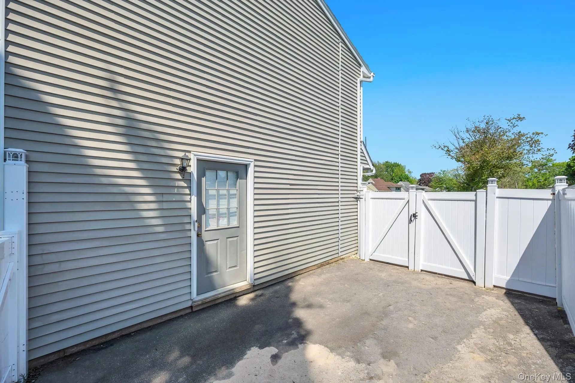 33 Wiltshire Drive, Huntington, NY, 4 Bedrooms Bedrooms, 9 Rooms Rooms,2 BathroomsBathrooms,Residential,For Rent,Wiltshire,0,980165 33 Wiltshire Drive, Huntington, NY, 4 Bedrooms Bedrooms, 9 Rooms Rooms,2 BathroomsBathrooms,Residential,For Rent,Wiltshire,0,980165
