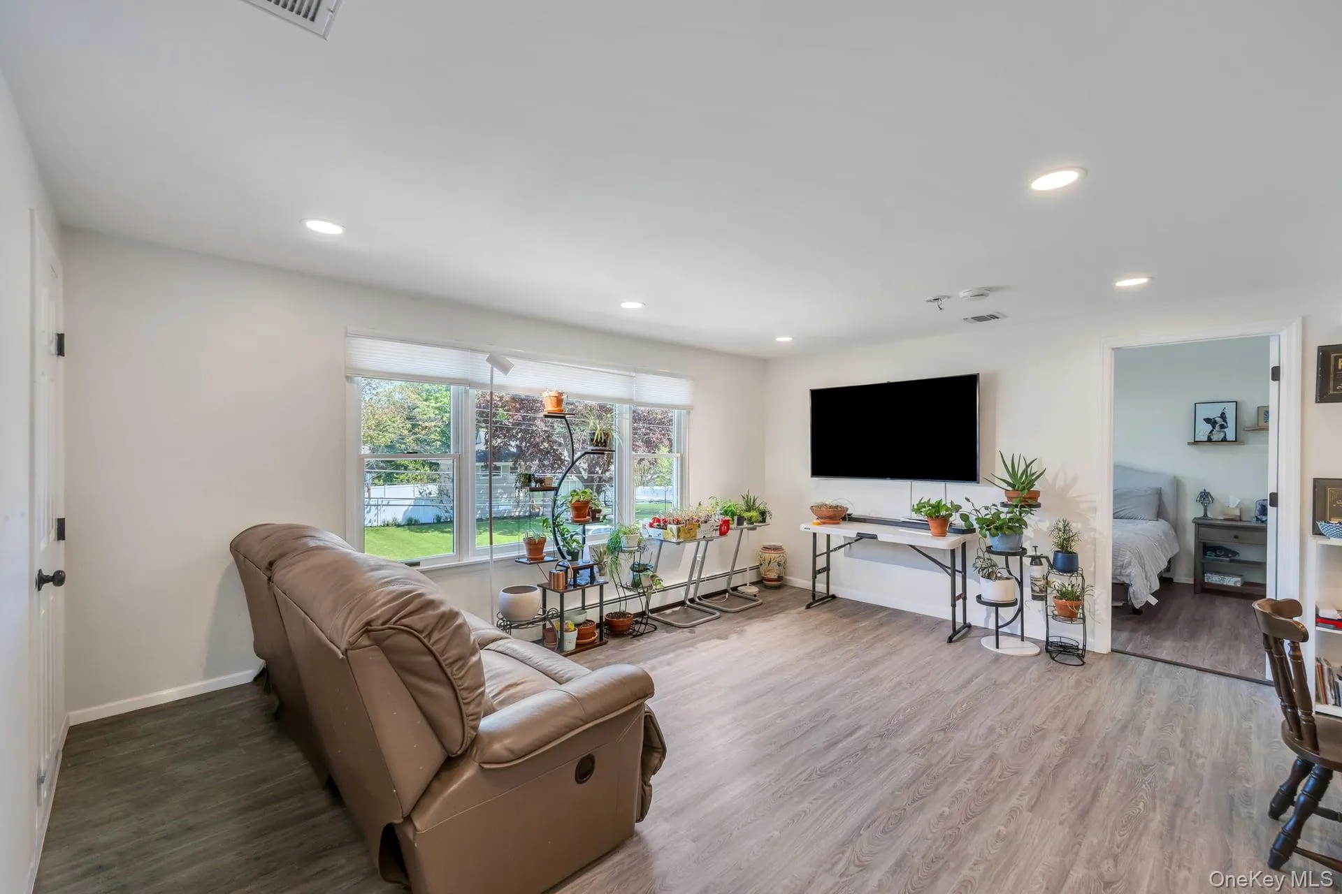 33 Wiltshire Drive, Huntington, NY, 4 Bedrooms Bedrooms, 9 Rooms Rooms,2 BathroomsBathrooms,Residential,For Rent,Wiltshire,0,980165 33 Wiltshire Drive, Huntington, NY, 4 Bedrooms Bedrooms, 9 Rooms Rooms,2 BathroomsBathrooms,Residential,For Rent,Wiltshire,0,980165