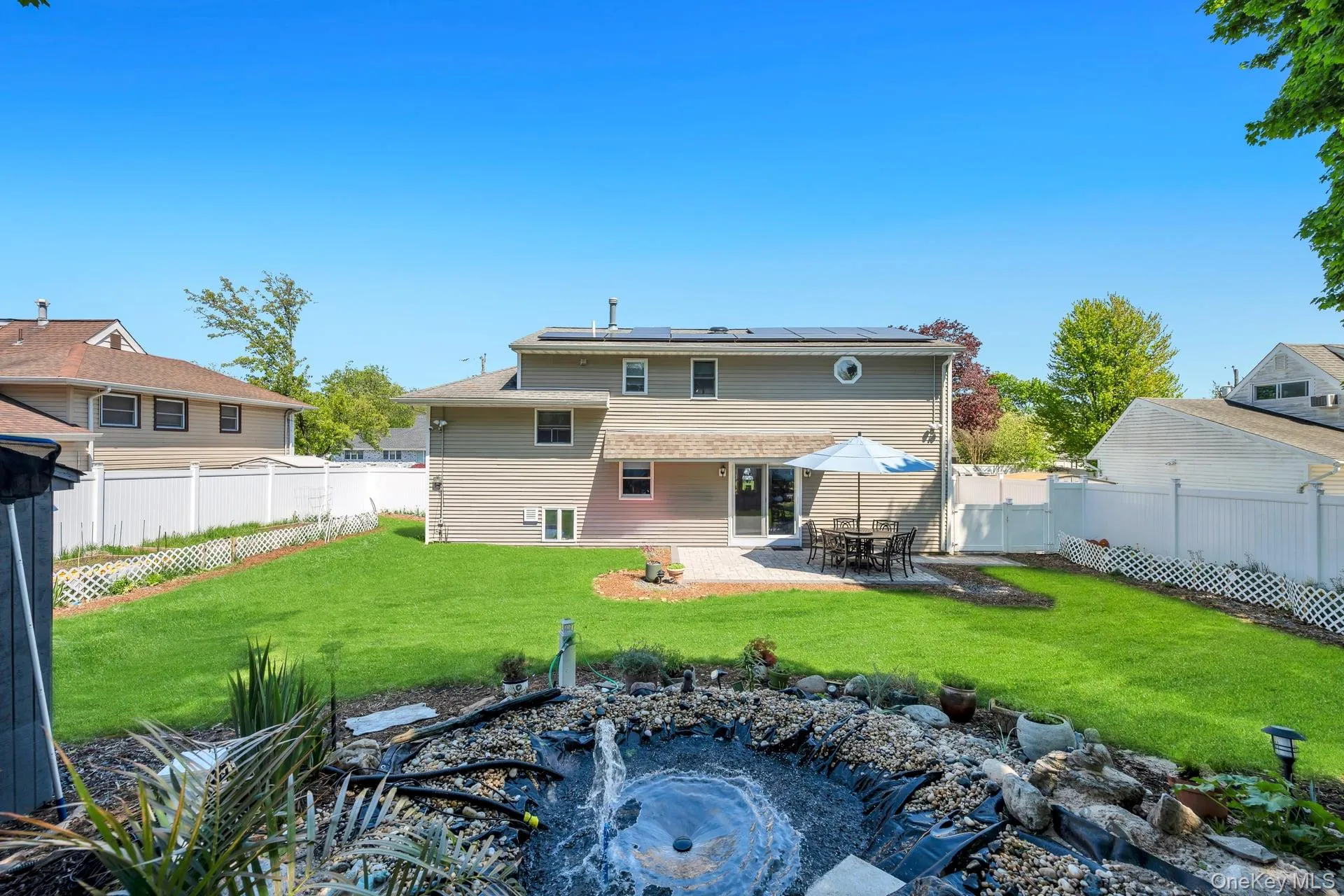 33 Wiltshire Drive, Huntington, NY, 4 Bedrooms Bedrooms, 9 Rooms Rooms,2 BathroomsBathrooms,Residential,For Rent,Wiltshire,0,980165 33 Wiltshire Drive, Huntington, NY, 4 Bedrooms Bedrooms, 9 Rooms Rooms,2 BathroomsBathrooms,Residential,For Rent,Wiltshire,0,980165