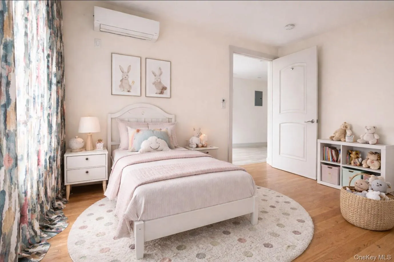 65-38 Austin Street, New York, NY, 2 Bedrooms Bedrooms, 5 Rooms Rooms,2 BathroomsBathrooms,Residential,For Rent,Austin,0,980168 65-38 Austin Street, New York, NY, 2 Bedrooms Bedrooms, 5 Rooms Rooms,2 BathroomsBathrooms,Residential,For Rent,Austin,0,980168