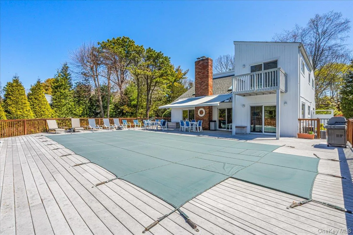 9 Cedarfield Lane, Southampton, NY, 4 Bedrooms Bedrooms, 11 Rooms Rooms,4 BathroomsBathrooms,Residential Lease,For Rent,Cedarfield,0,980180 9 Cedarfield Lane, Southampton, NY, 4 Bedrooms Bedrooms, 11 Rooms Rooms,4 BathroomsBathrooms,Residential Lease,For Rent,Cedarfield,0,980180