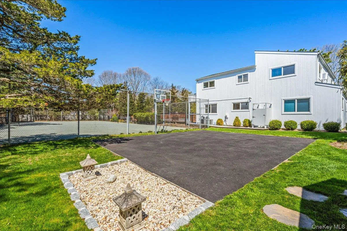 9 Cedarfield Lane, Southampton, NY, 4 Bedrooms Bedrooms, 11 Rooms Rooms,4 BathroomsBathrooms,Residential Lease,For Rent,Cedarfield,0,980180 9 Cedarfield Lane, Southampton, NY, 4 Bedrooms Bedrooms, 11 Rooms Rooms,4 BathroomsBathrooms,Residential Lease,For Rent,Cedarfield,0,980180
