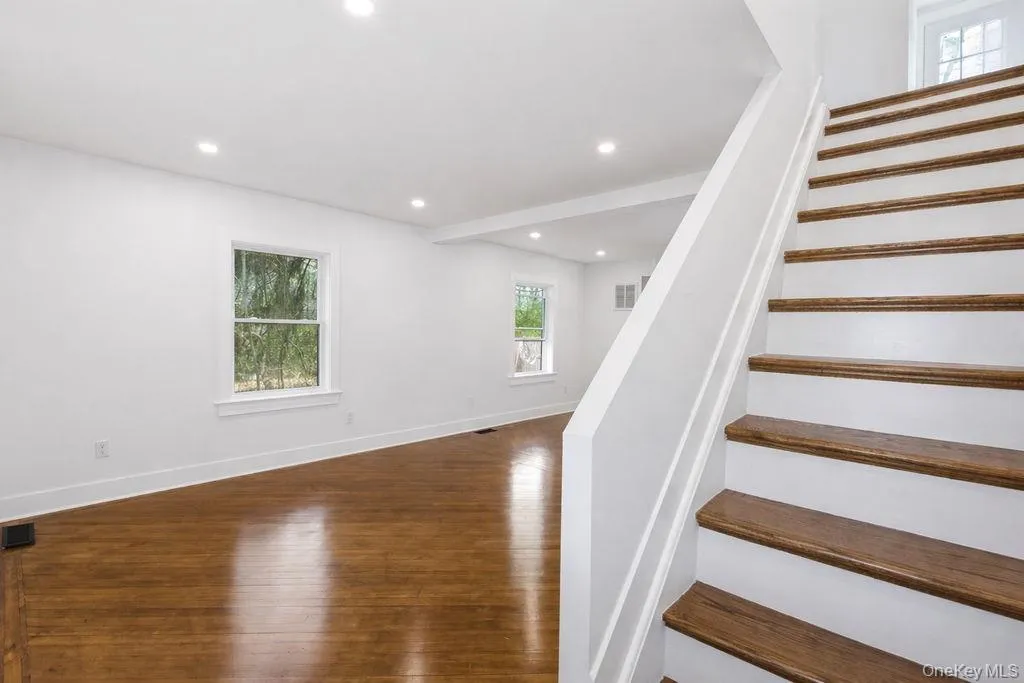 80 Swezey Street, Brookhaven, NY, 3 Bedrooms Bedrooms, 8 Rooms Rooms,2 BathroomsBathrooms,Residential,For Rent,Swezey,0,980192 80 Swezey Street, Brookhaven, NY, 3 Bedrooms Bedrooms, 8 Rooms Rooms,2 BathroomsBathrooms,Residential,For Rent,Swezey,0,980192