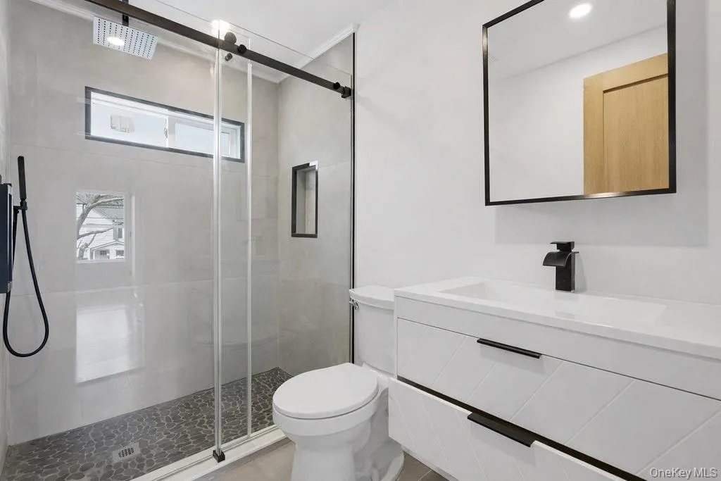 80 Swezey Street, Brookhaven, NY, 3 Bedrooms Bedrooms, 8 Rooms Rooms,2 BathroomsBathrooms,Residential,For Rent,Swezey,0,980192 80 Swezey Street, Brookhaven, NY, 3 Bedrooms Bedrooms, 8 Rooms Rooms,2 BathroomsBathrooms,Residential,For Rent,Swezey,0,980192