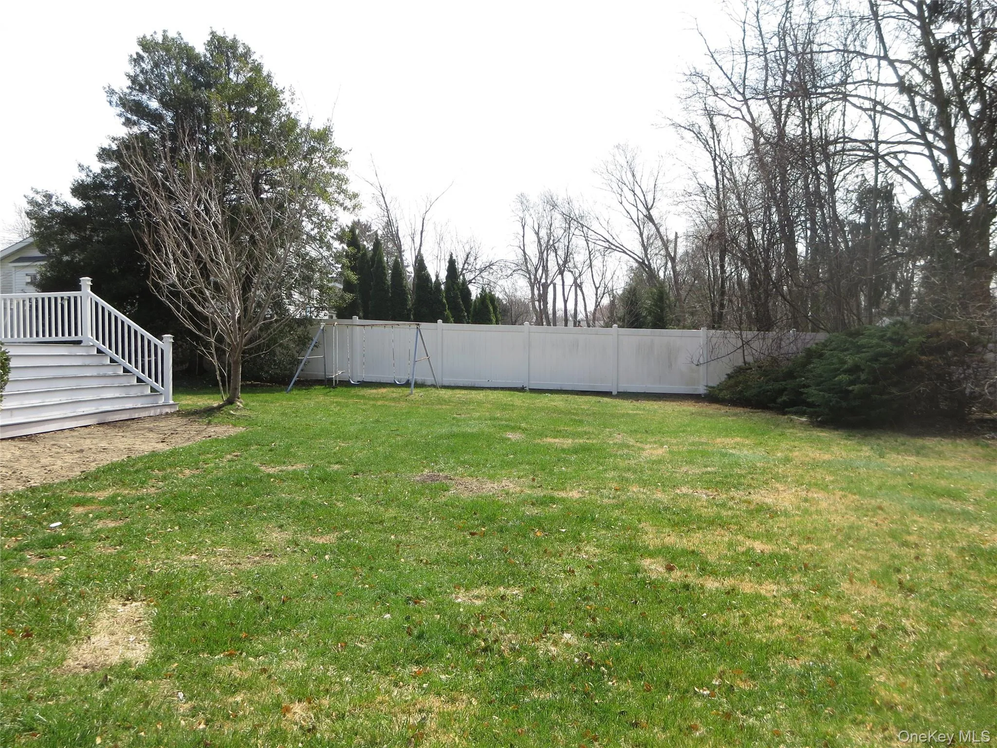 Partially fenced Partially fenced