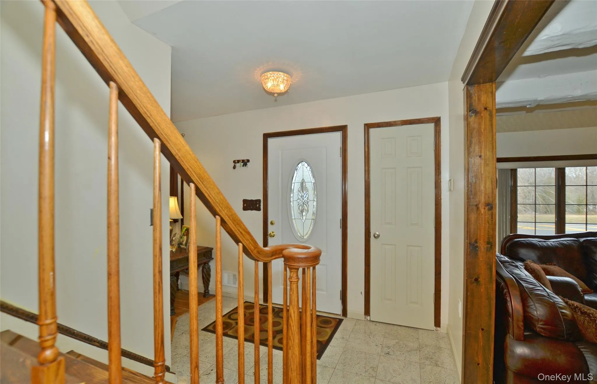 Spacious entry with hall closet Spacious entry with hall closet