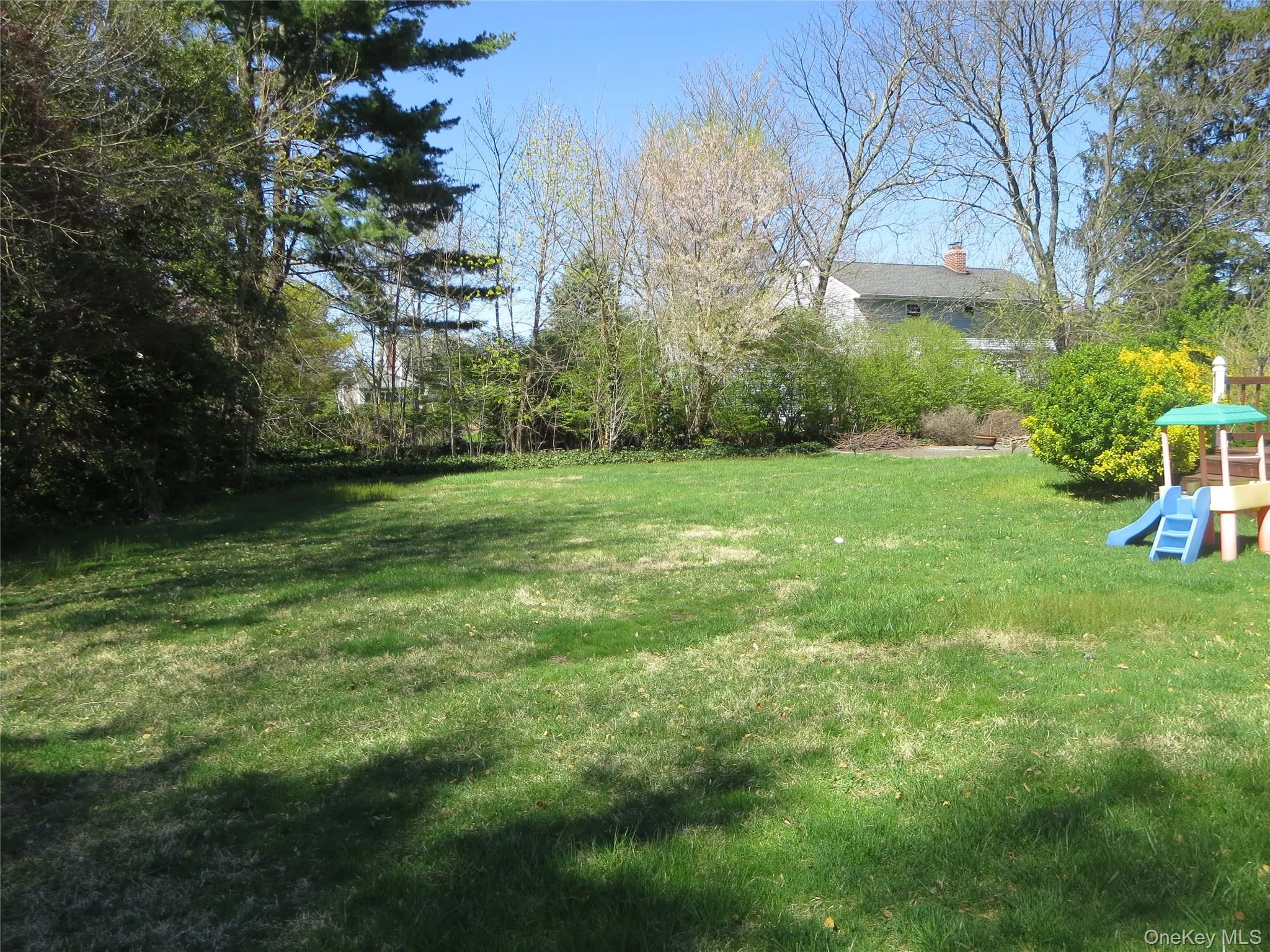 327 Town Line Road, Huntington, NY, 4 Bedrooms Bedrooms, 9 Rooms Rooms,2 BathroomsBathrooms,Residential Lease,For Rent,Town Line,0,980200 327 Town Line Road, Huntington, NY, 4 Bedrooms Bedrooms, 9 Rooms Rooms,2 BathroomsBathrooms,Residential Lease,For Rent,Town Line,0,980200