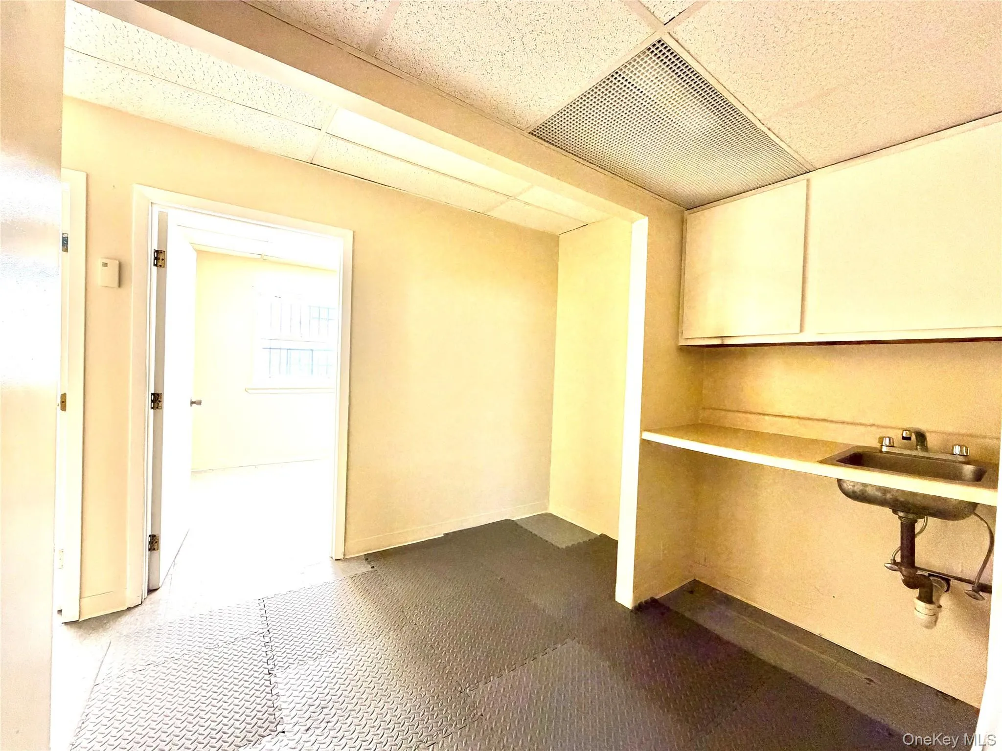 8708 Justice Ave, New York, NY, ,Commercial Lease,For Rent,Justice Ave,0,980201 8708 Justice Ave, New York, NY, ,Commercial Lease,For Rent,Justice Ave,0,980201