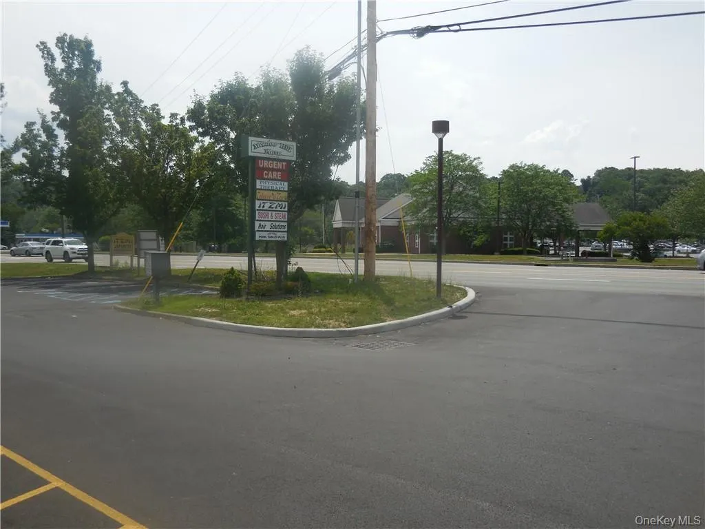 1418 Route 300, Newburgh (town), NY, ,Commercial Lease,For Rent,Route 300,0,980228 1418 Route 300, Newburgh (town), NY, ,Commercial Lease,For Rent,Route 300,0,980228