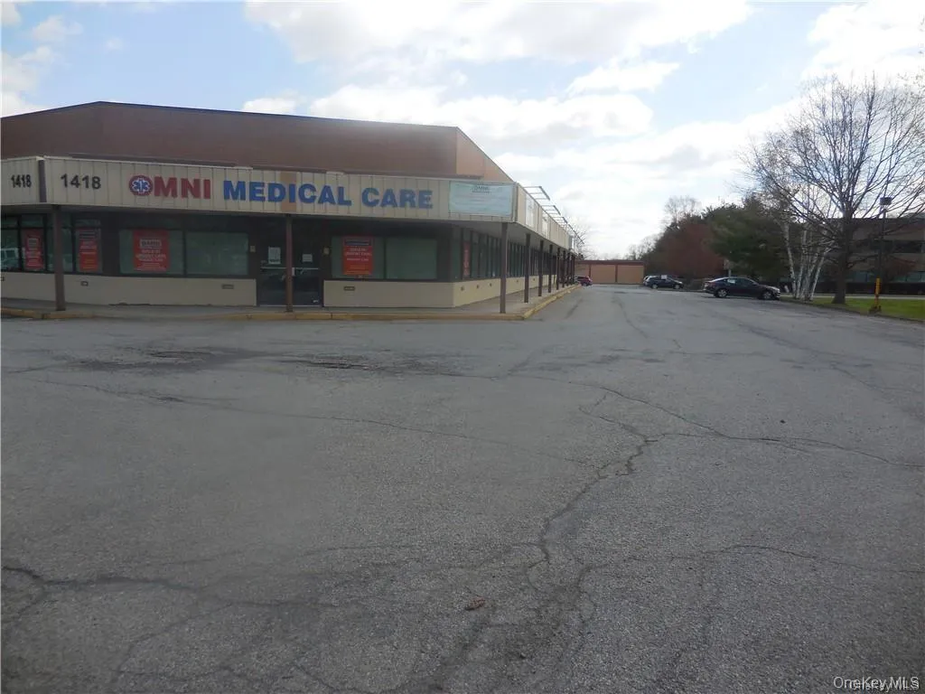 1418 Route 300, Newburgh (town), NY, ,Commercial Lease,For Rent,Route 300,0,980228 1418 Route 300, Newburgh (town), NY, ,Commercial Lease,For Rent,Route 300,0,980228