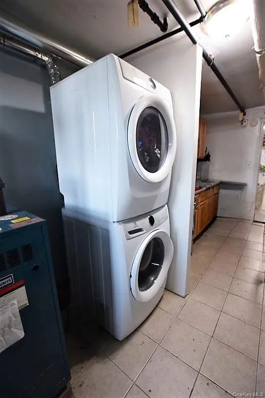 42-10 50th Avenue, New York, NY, 1 Bedroom Bedrooms, 3 Rooms Rooms,1 BathroomBathrooms,Residential Lease,For Rent,50th,0,980244 42-10 50th Avenue, New York, NY, 1 Bedroom Bedrooms, 3 Rooms Rooms,1 BathroomBathrooms,Residential Lease,For Rent,50th,0,980244