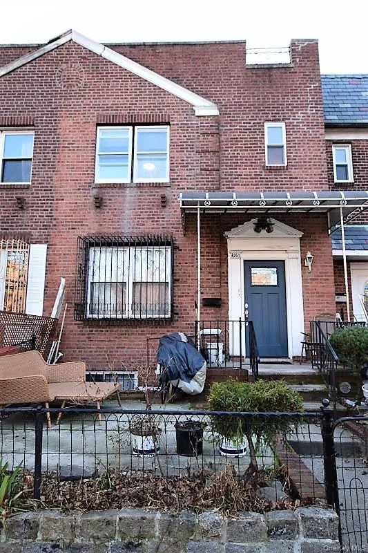 42-10 50th Avenue, New York, NY, 1 Bedroom Bedrooms, 3 Rooms Rooms,1 BathroomBathrooms,Residential Lease,For Rent,50th,0,980244 42-10 50th Avenue, New York, NY, 1 Bedroom Bedrooms, 3 Rooms Rooms,1 BathroomBathrooms,Residential Lease,For Rent,50th,0,980244