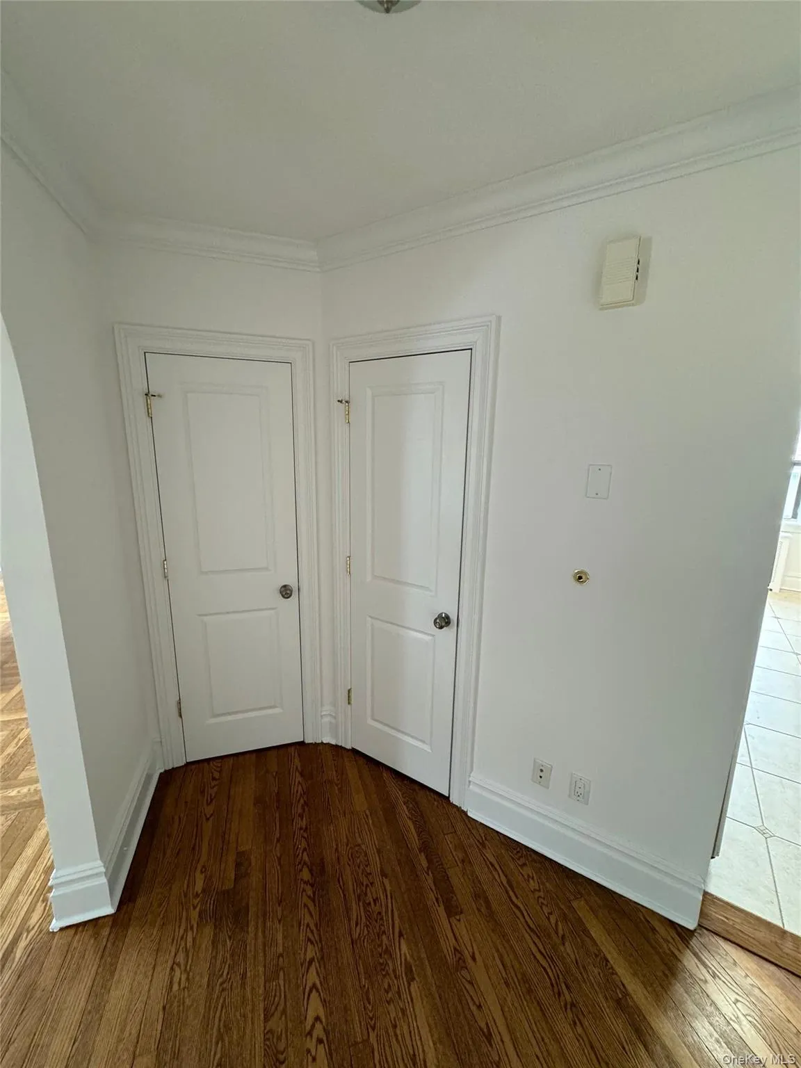 10 Wright Place, Eastchester, NY, 2 Bedrooms Bedrooms, 4 Rooms Rooms,1 BathroomBathrooms,Residential Lease,For Rent,Wright Place,0,980248 10 Wright Place, Eastchester, NY, 2 Bedrooms Bedrooms, 4 Rooms Rooms,1 BathroomBathrooms,Residential Lease,For Rent,Wright Place,0,980248