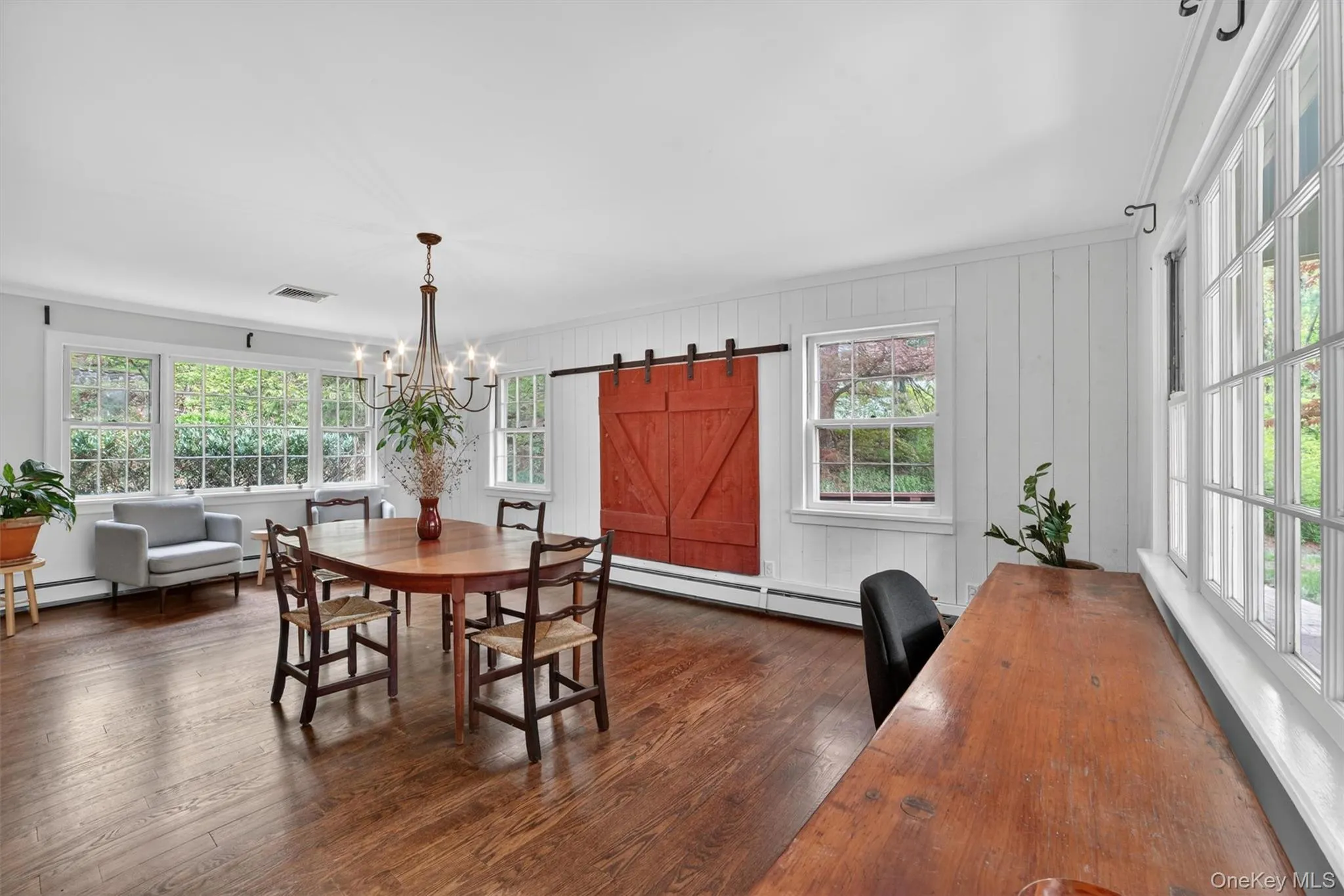 gorgeous room for entertaining gorgeous room for entertaining